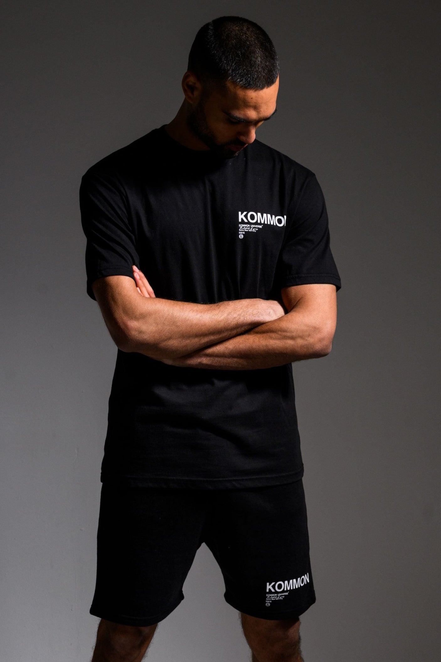 KEL T-SHIRT - BLACK