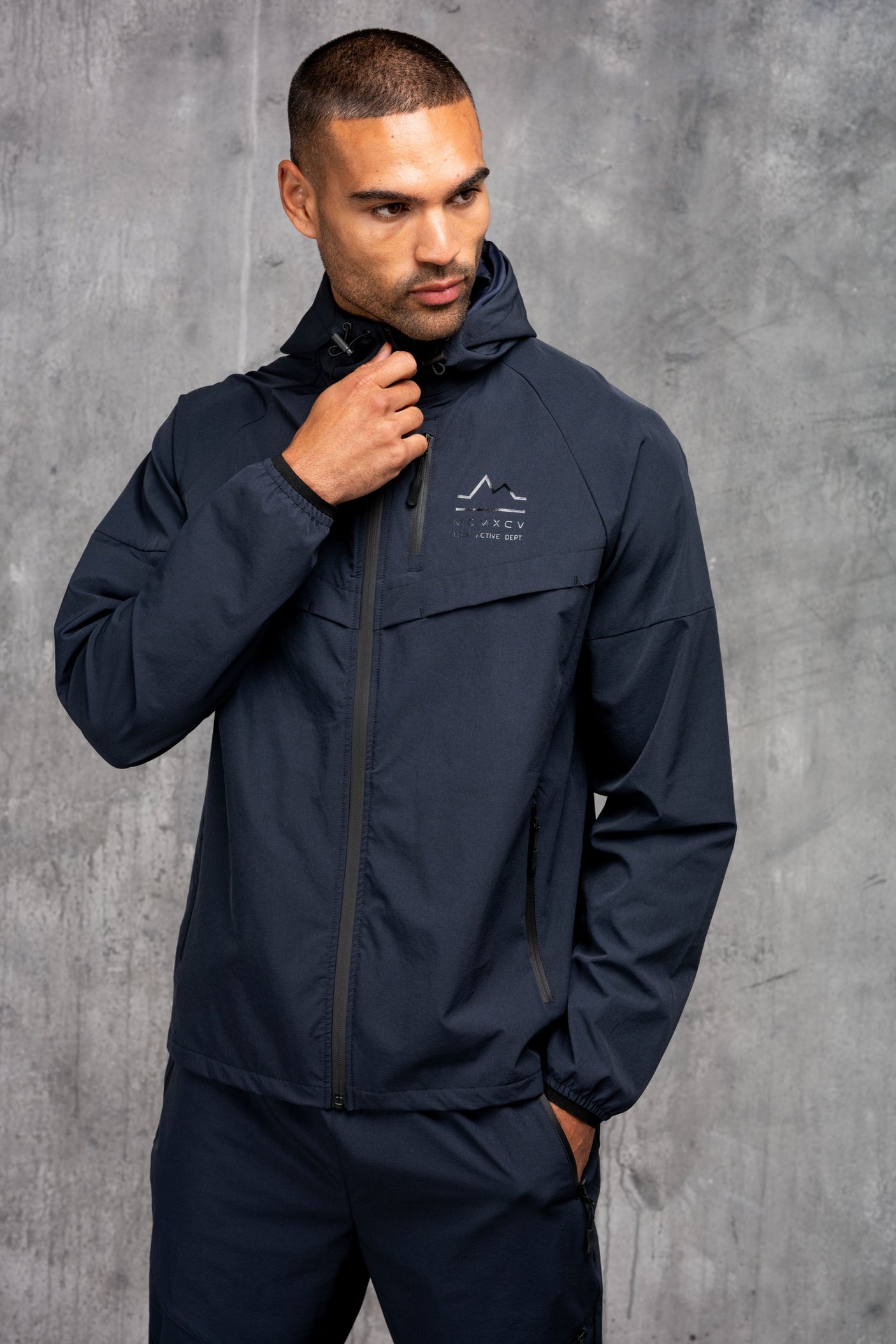 ASCENT V2 TECH JACKET - OMBRE GREY