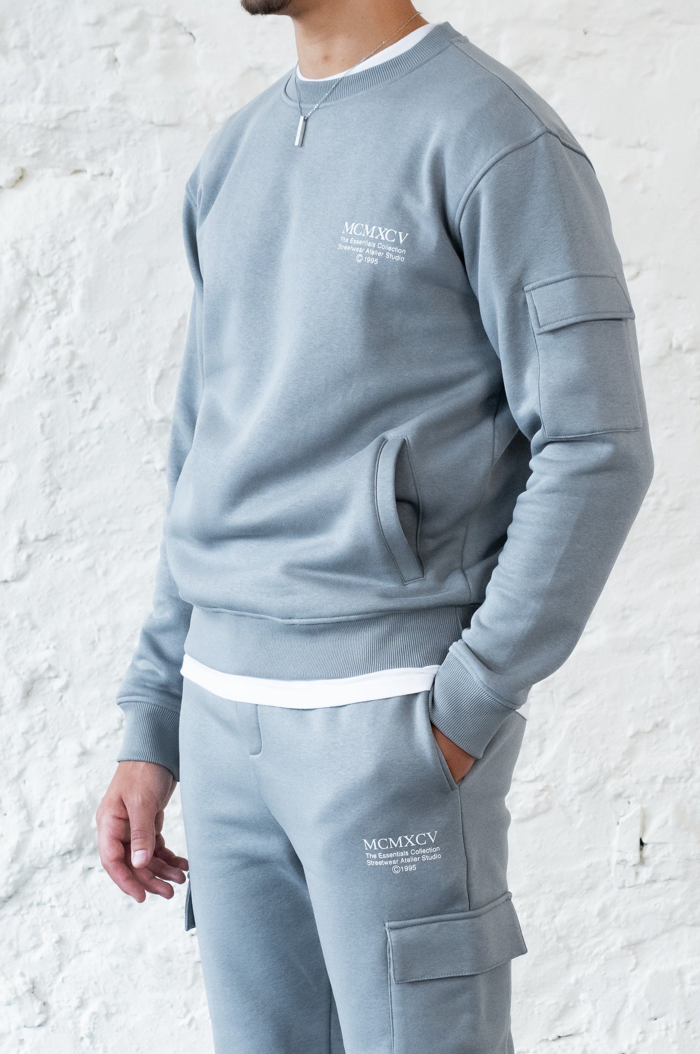 INTEGER CREW - LAVA GREY