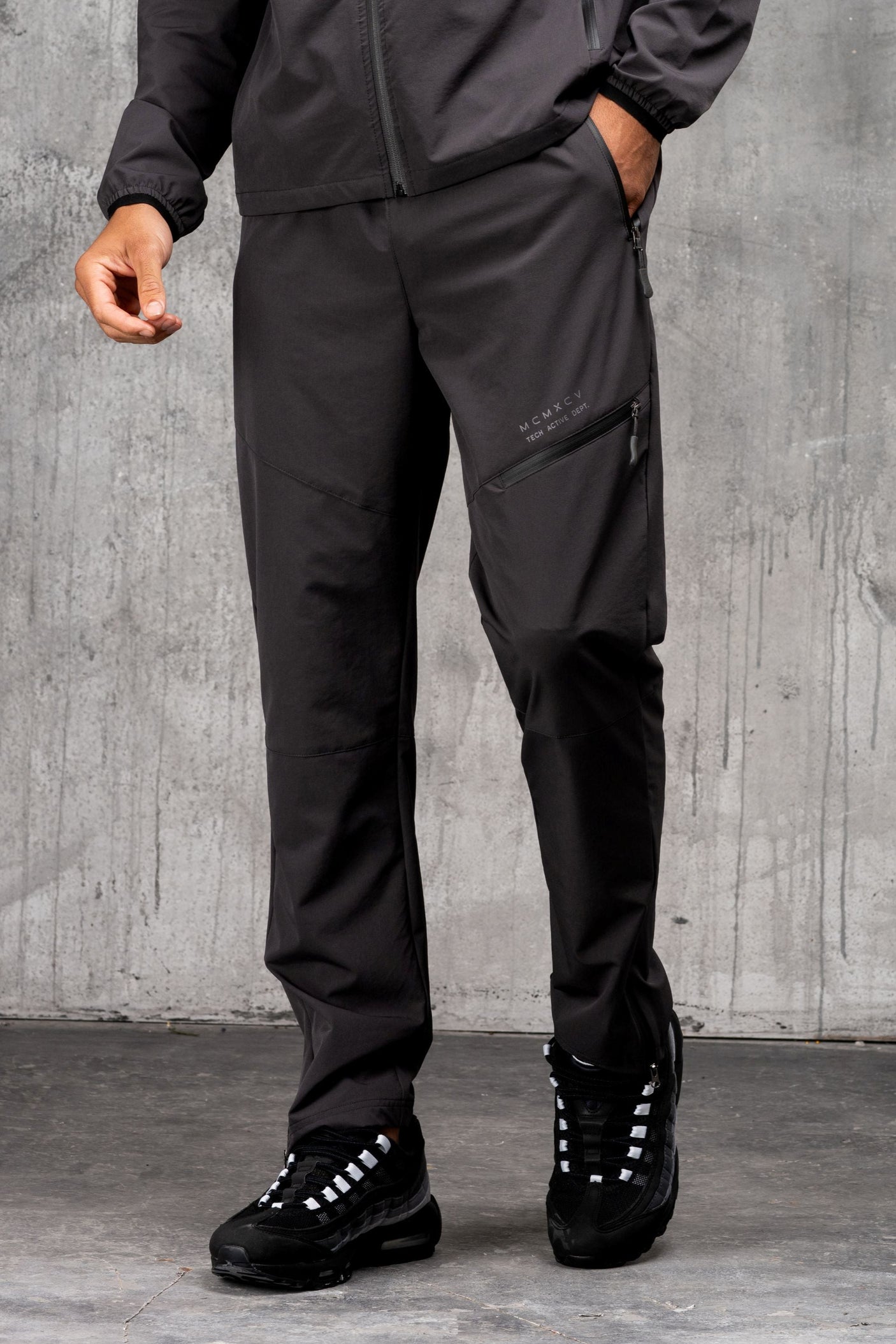 ASCENT V2 TECH PANT - DARK CHARCOAL