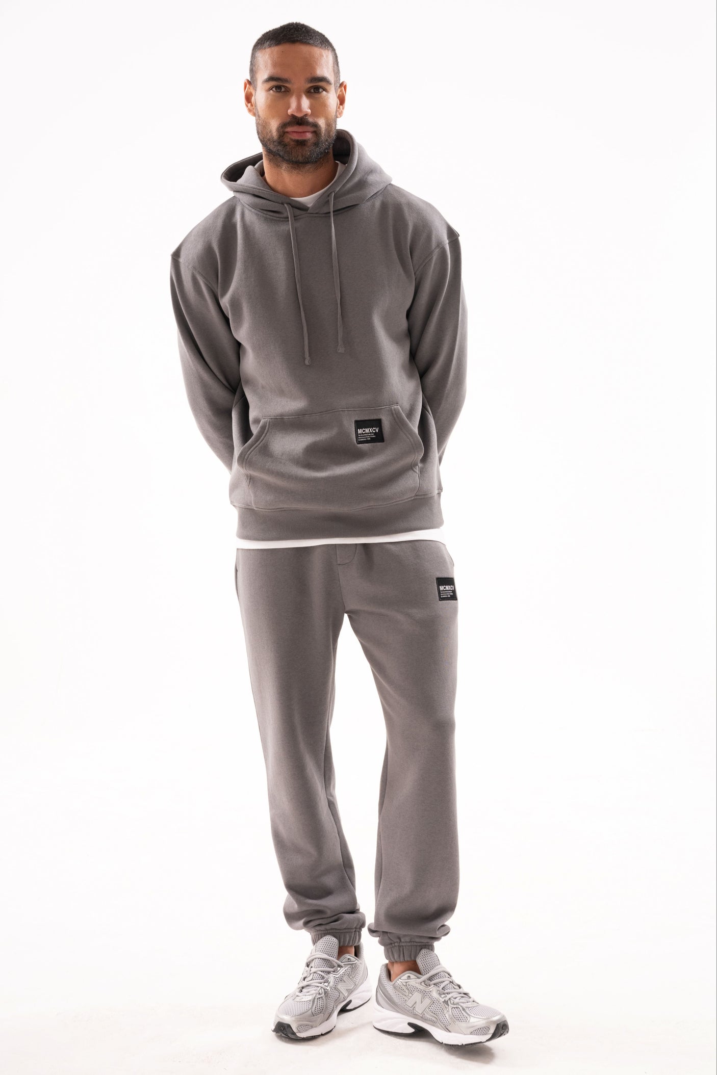 APOLLO TRACKSUIT - CHARCOAL