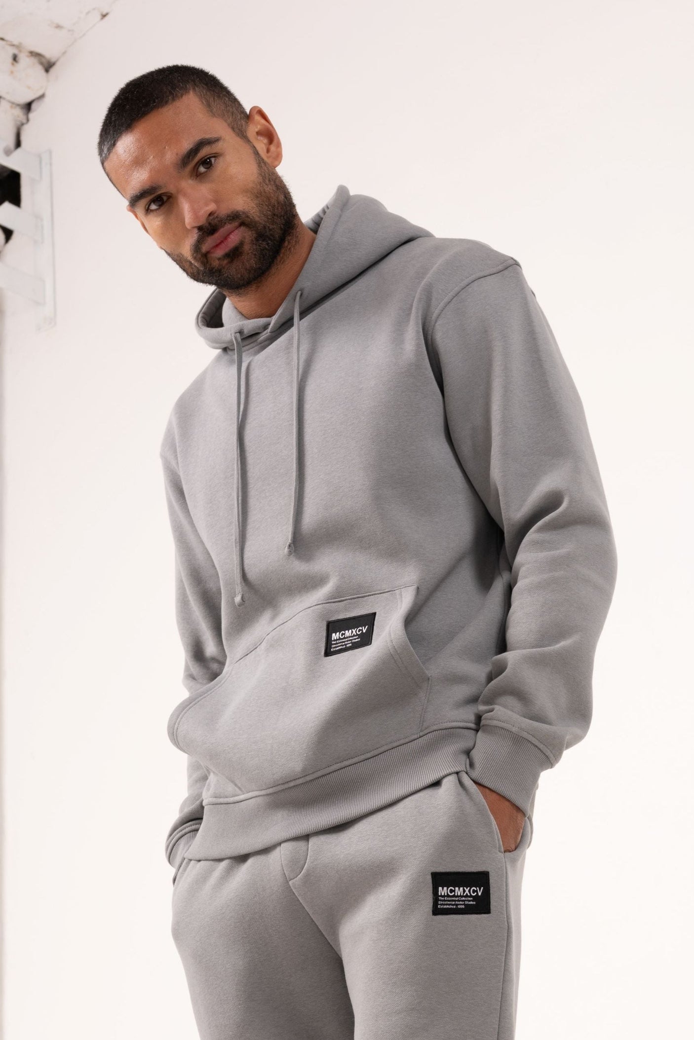 APOLLO JOGGER - LAVA GREY
