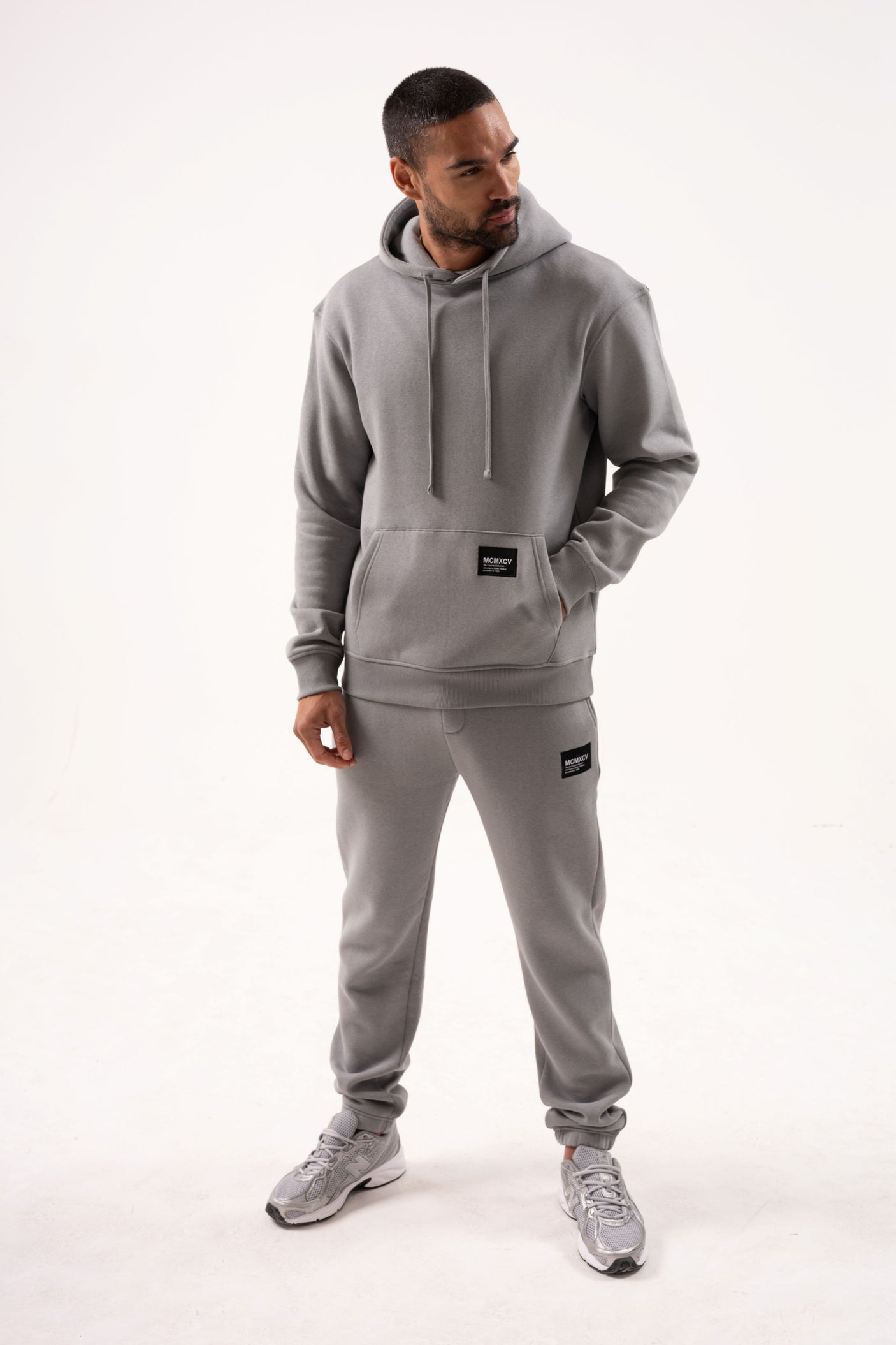 APOLLO TRACKSUIT - LAVA GREY