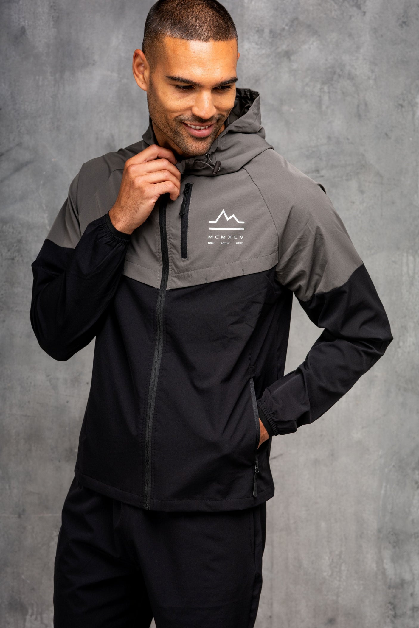 ASCENT WINDBREAKER JACKET & SHORT - CHARCOAL/BLACK