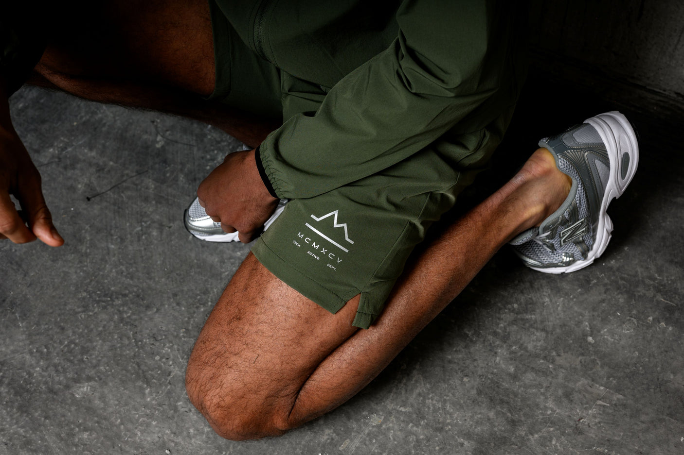 ASCENT SHORTS - SAGE