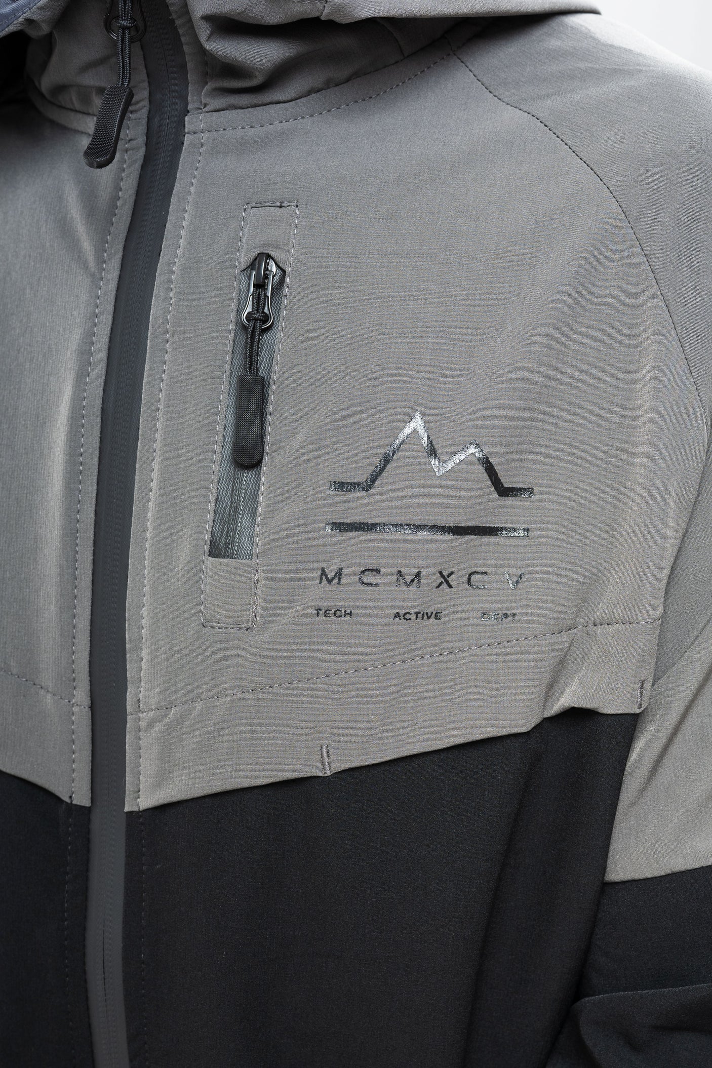 ASCENT JUNIOR TECH TRACKSUIT- CHARCOAL/BLACK