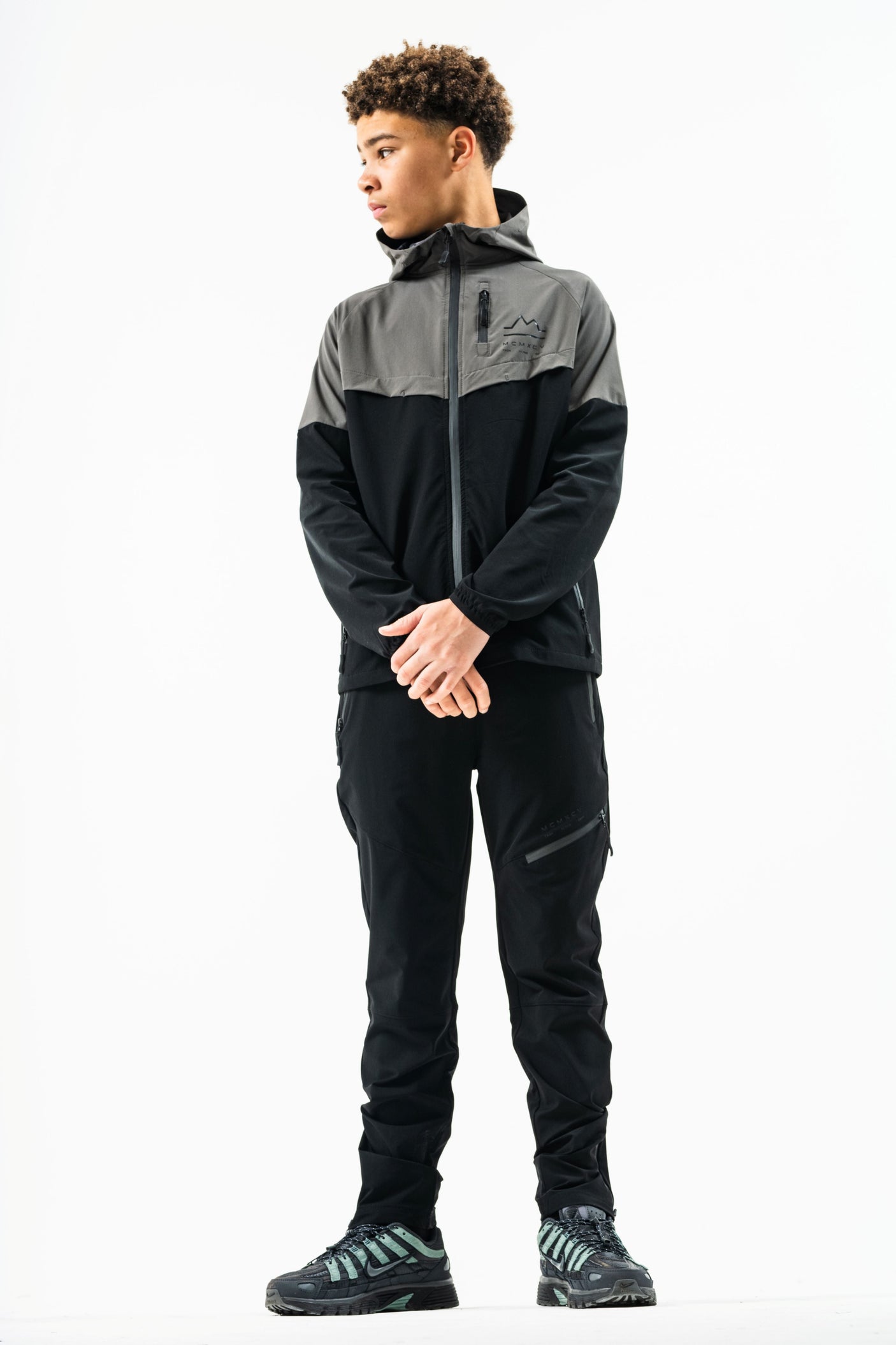 ASCENT JUNIOR TECH TRACKSUIT- CHARCOAL/BLACK