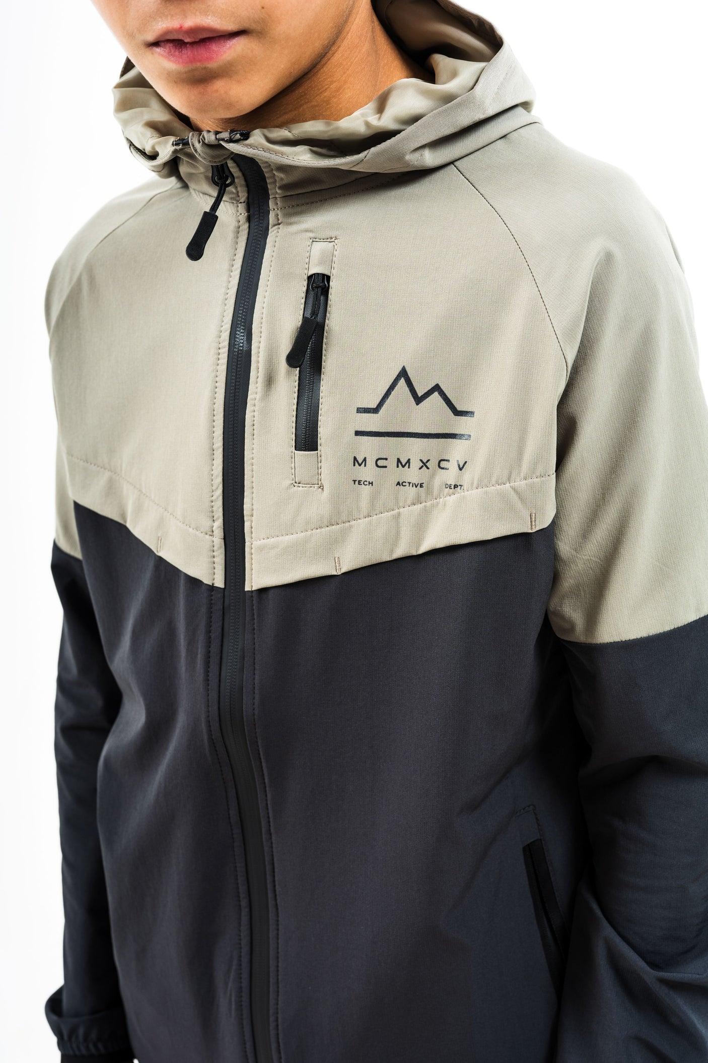 ASCENT JUNIOR TECH TRACKSUIT- GREY/DARK CHARCOAL