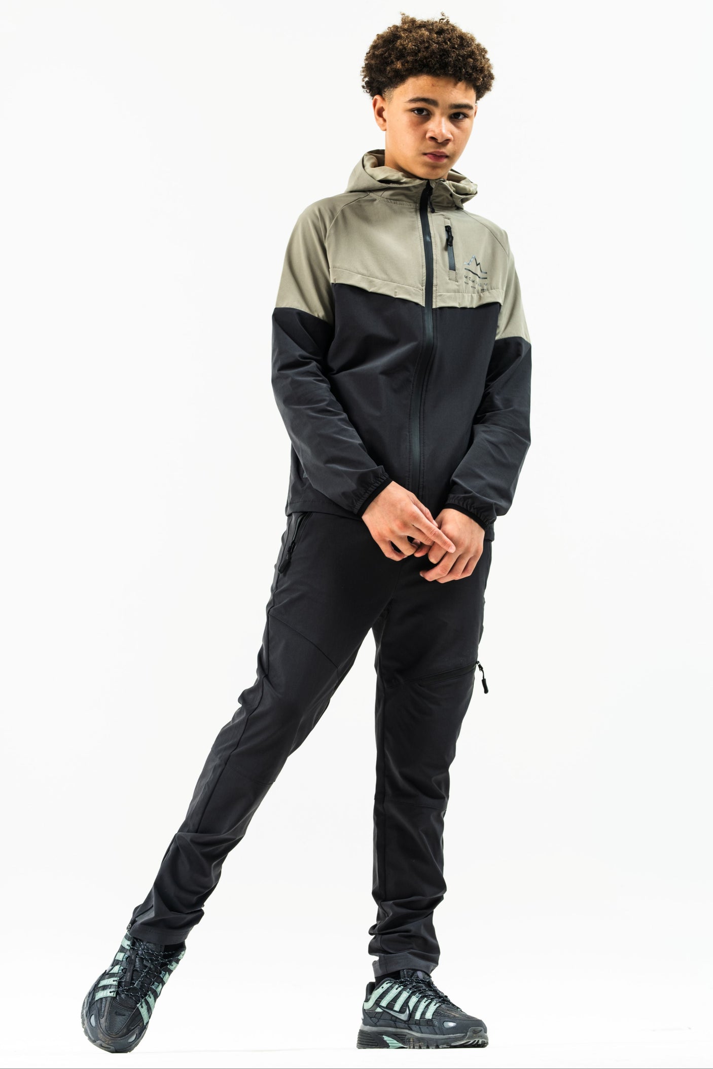 ASCENT JUNIOR TECH TRACKSUIT- GREY/DARK CHARCOAL