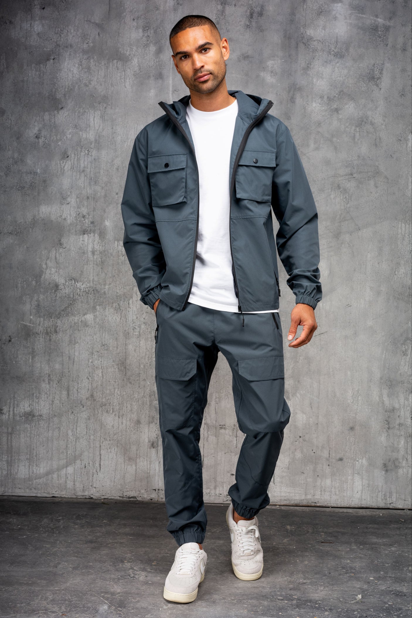 AVENTUS JACKET & PANT SET - CHARCOAL