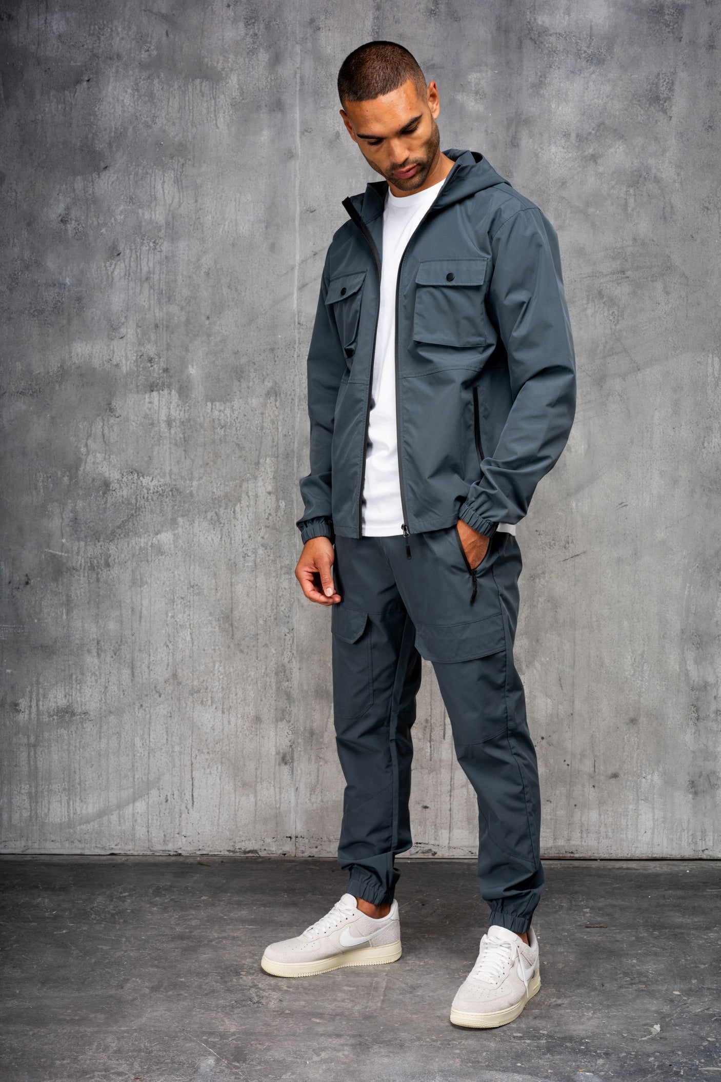 AVENTUS JACKET & PANT SET - CHARCOAL