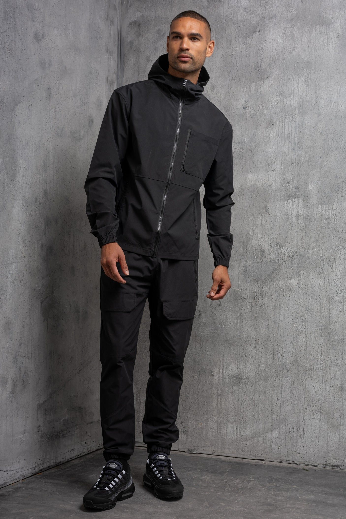 CADET TECH TRACKSUIT - BLACK