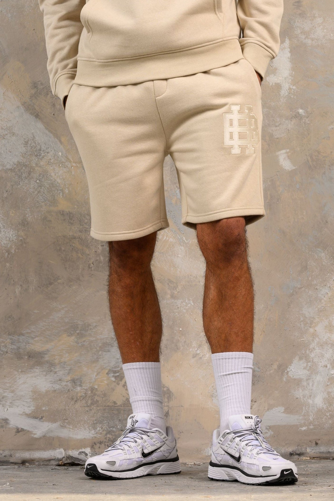 CLUB SHORT - OFF WHITE