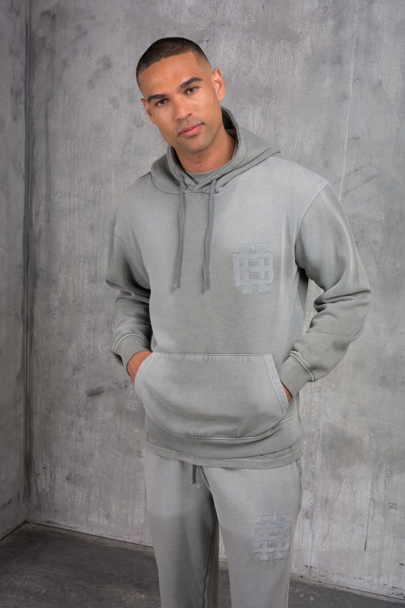 CLUB EDIT PREMIUM TRACKSUIT & T-SHIRT SET - WASHED GREY