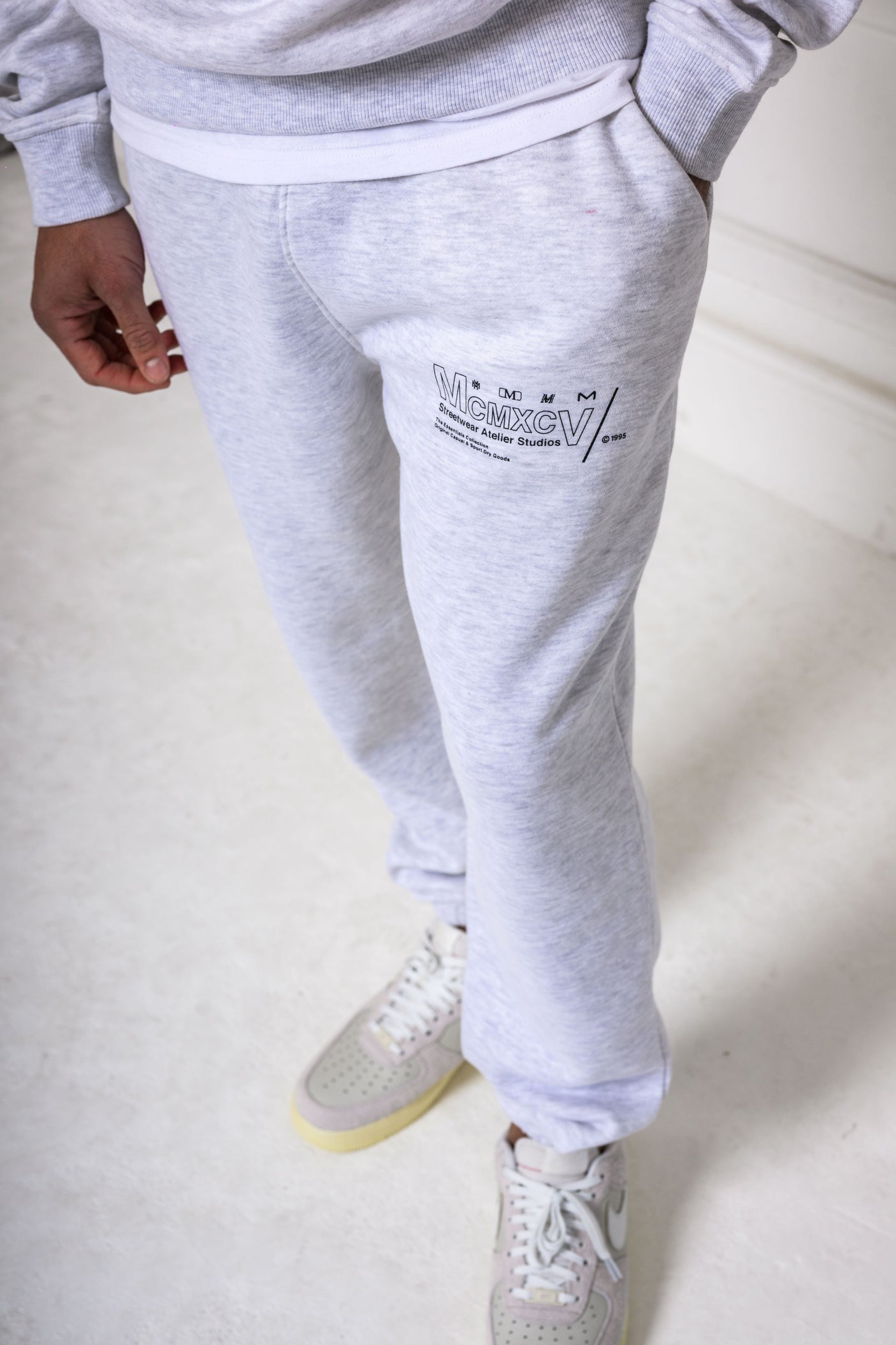 COBRA JOGGERS - GREY MARL