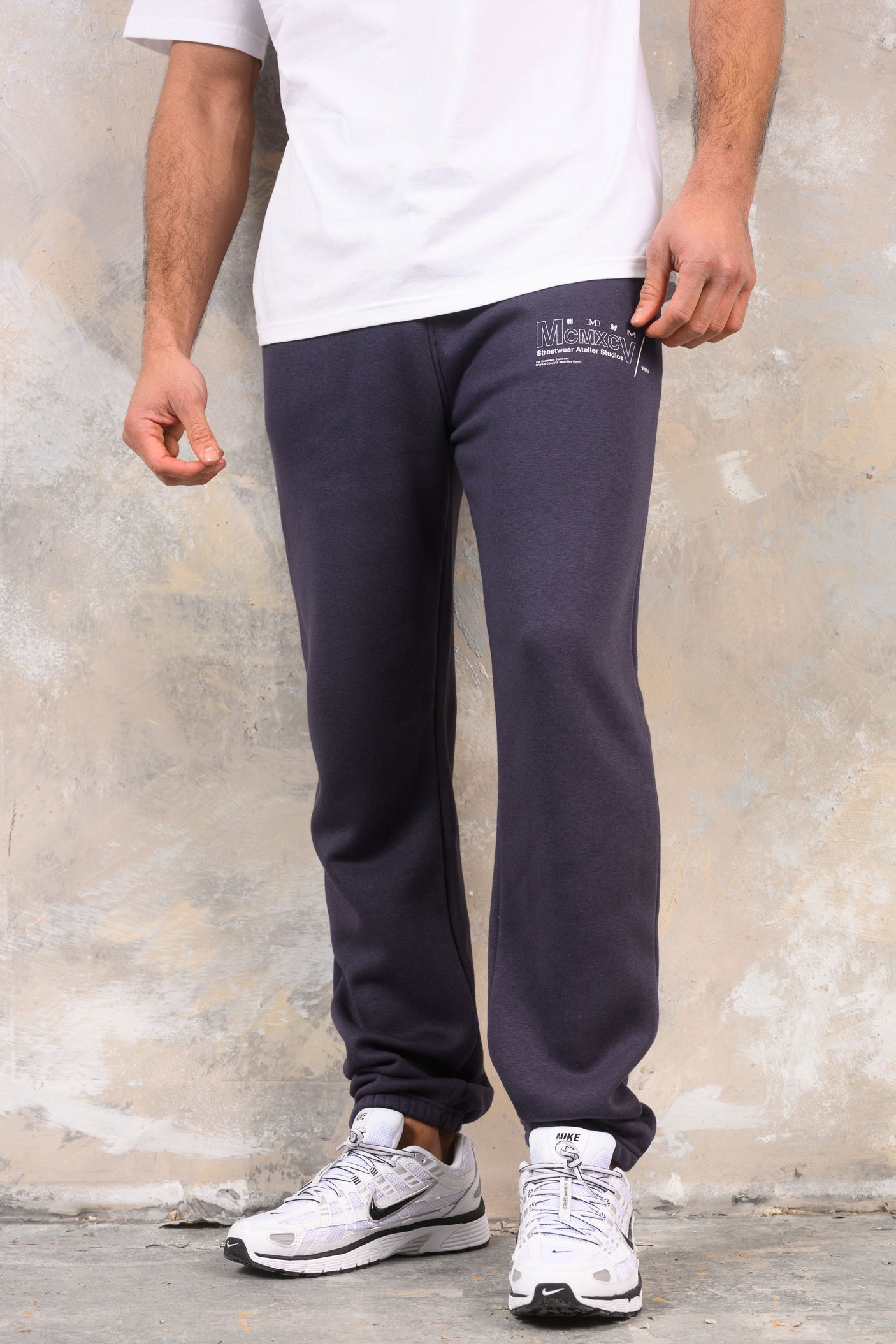 COBRA CUFFED JOGGERS - NAVY