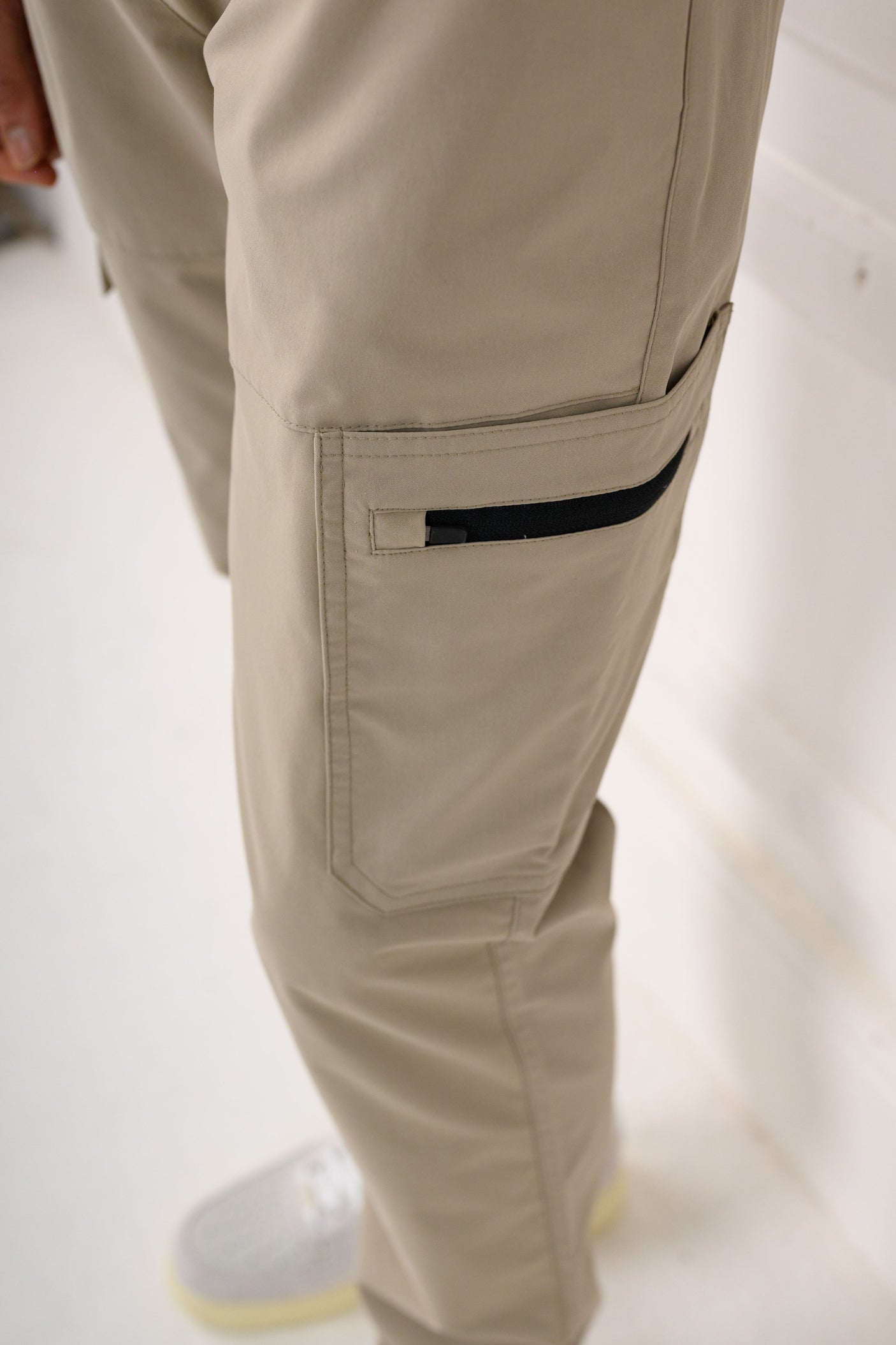 CORP V2 CARGO PANTS - CEMENT