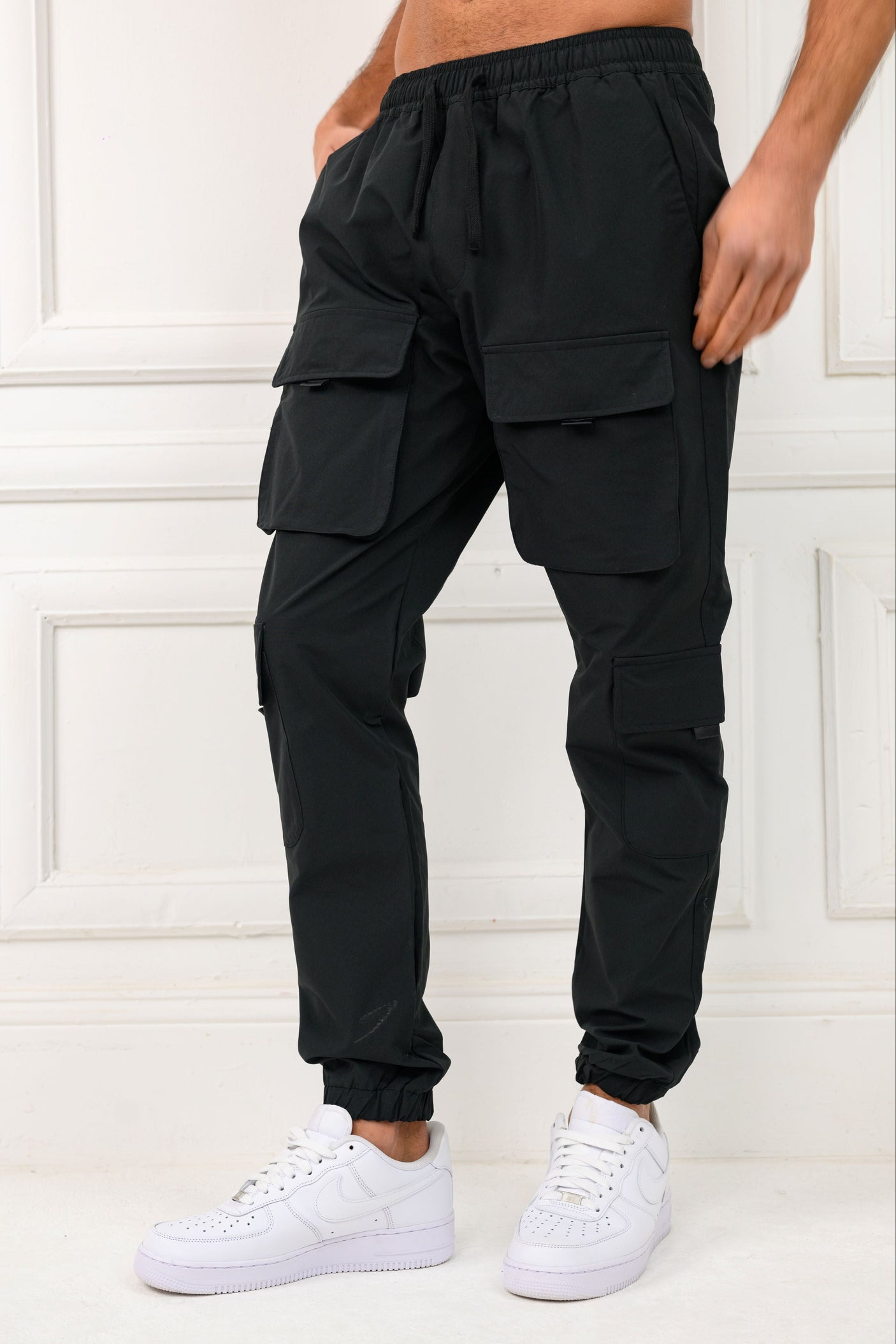 DIVISION V2 CARGO PANTS - BLACK
