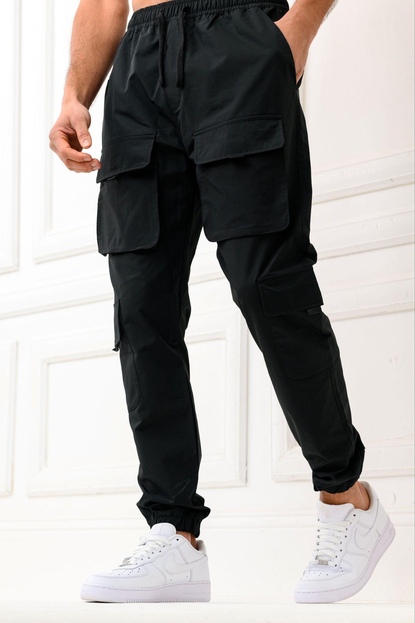 DIVISION V2 CARGO PANTS - BLACK