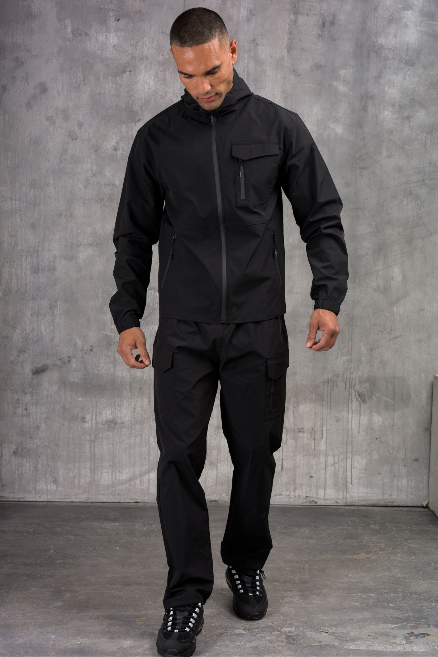 FALCON JACKET & OPEN PANT - BLACK