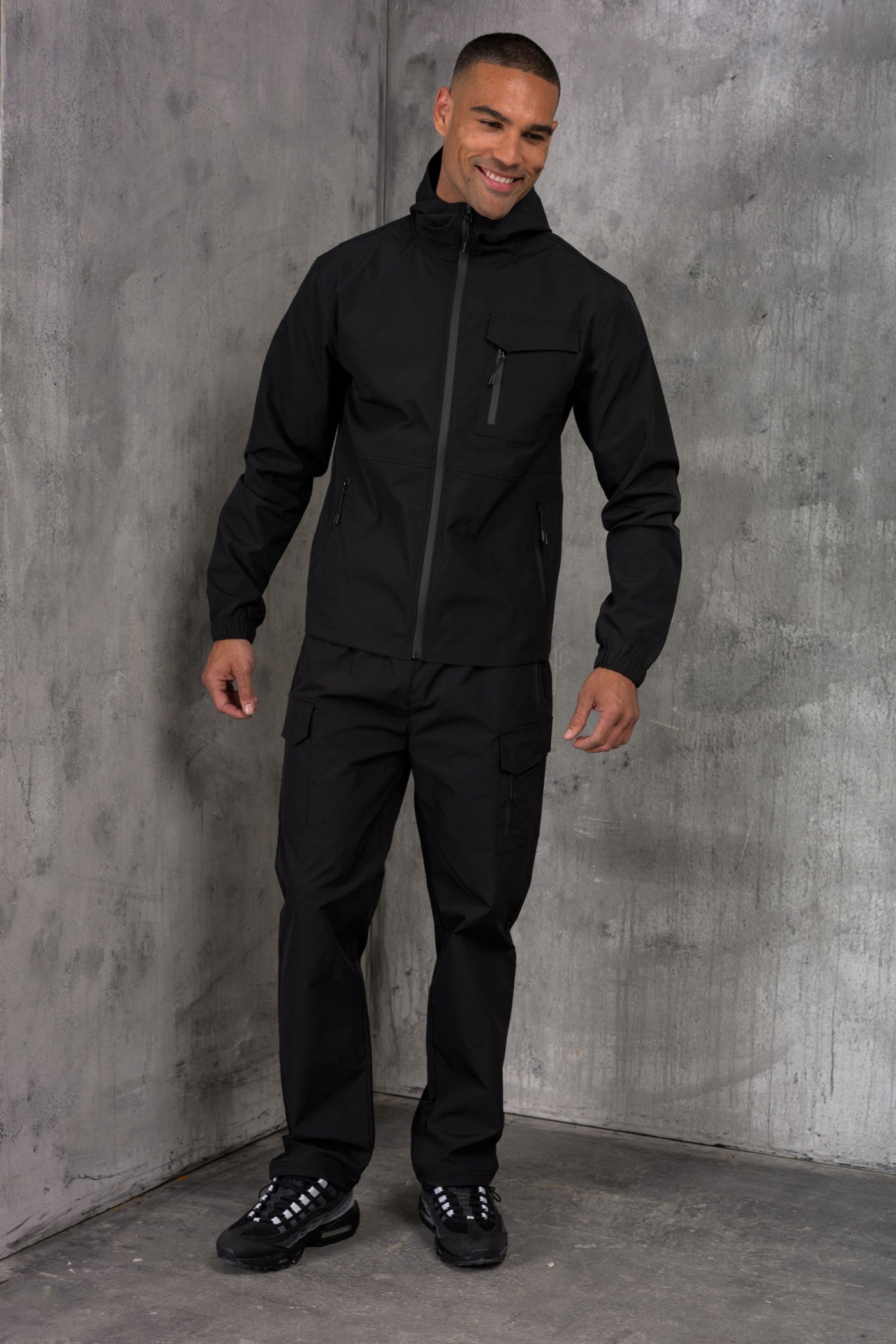 FALCON JACKET & OPEN PANT - BLACK