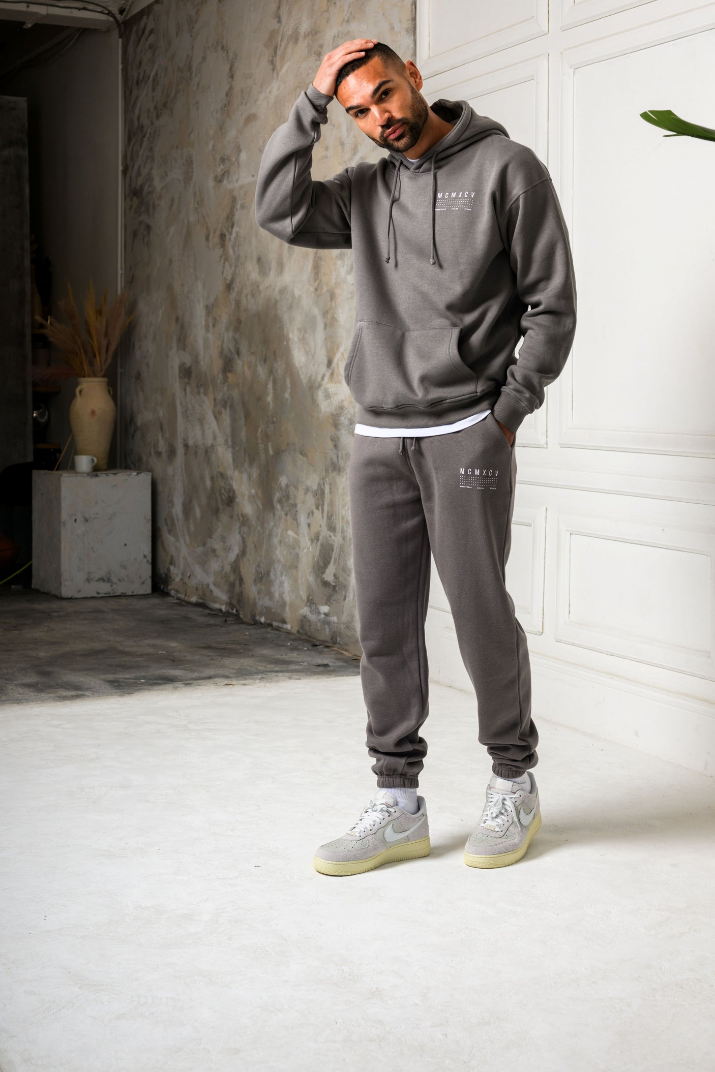 FENTON HOODIE - CHARCOAL