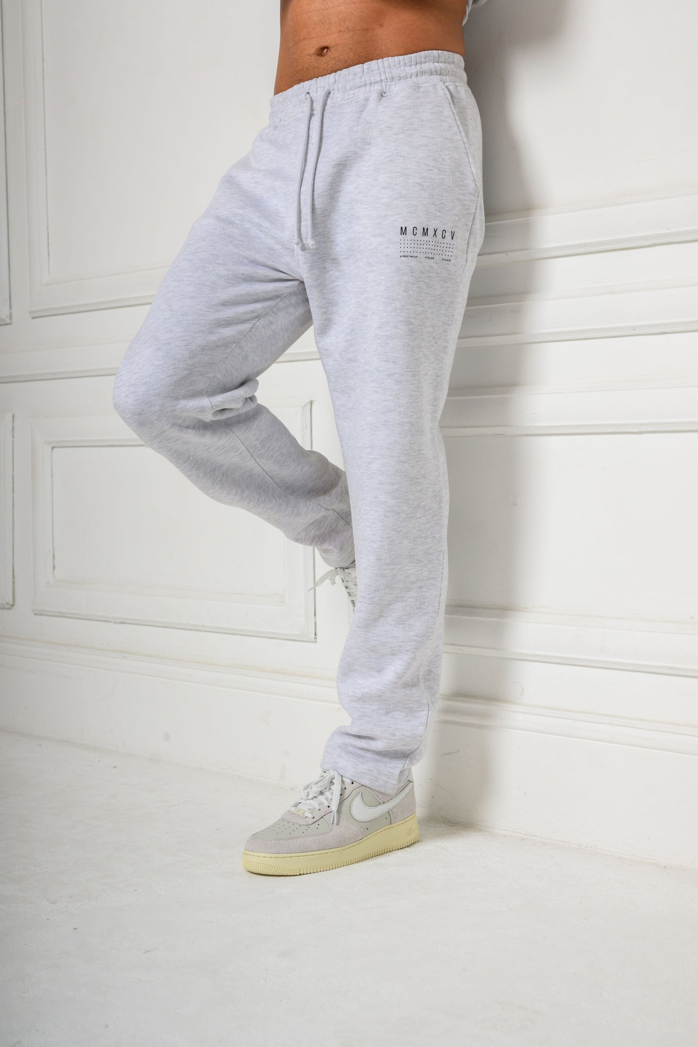 FENTON STRAIGHT LEG JOGGERS - GREY MARL