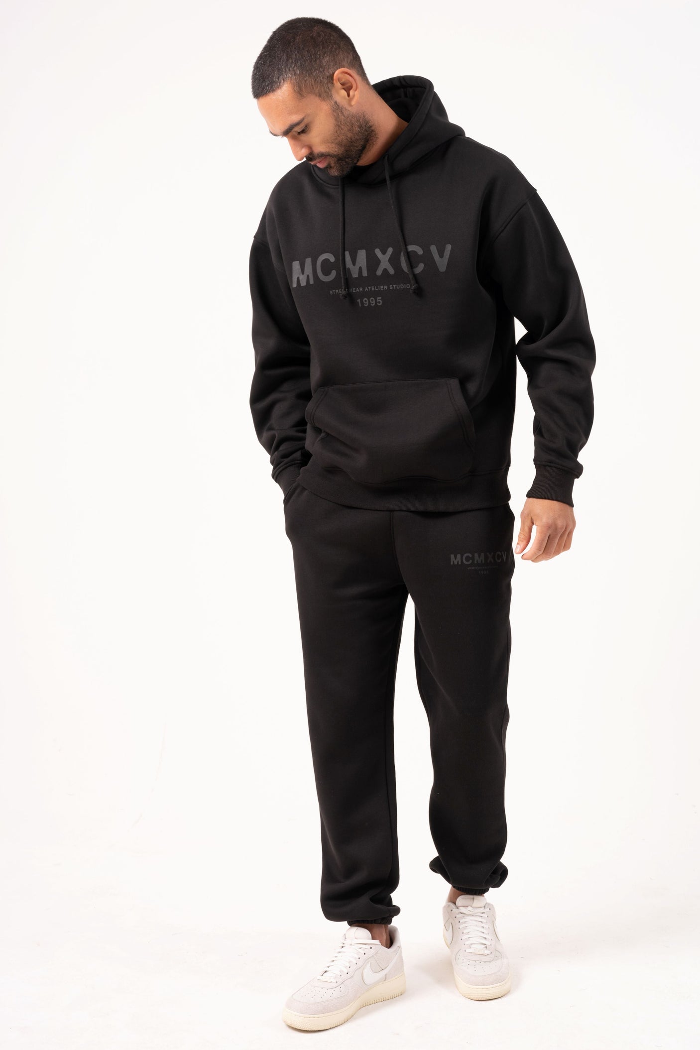 GAMBIT TRACKSUIT - BLACK