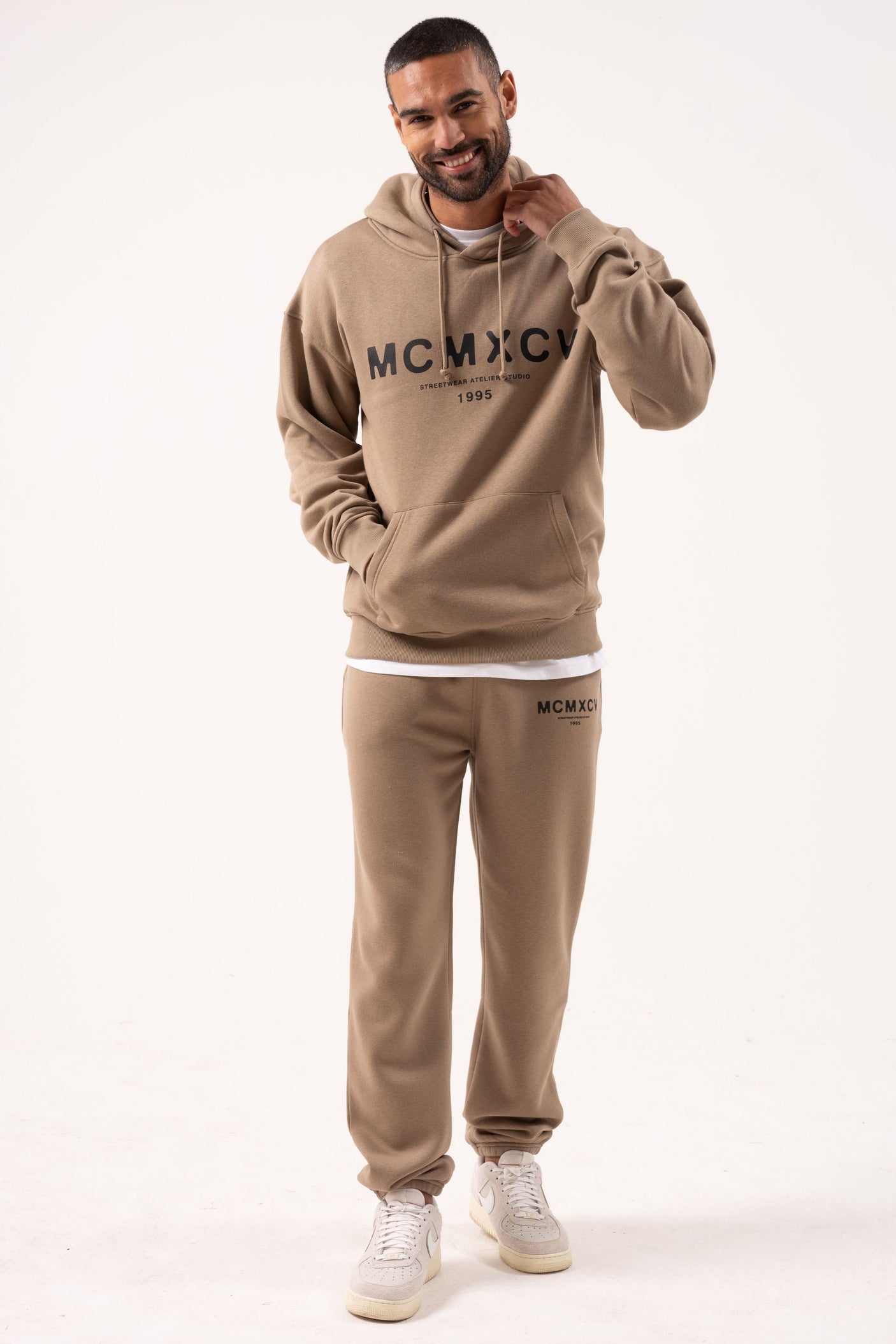 GAMBIT TRACKSUIT - STONE