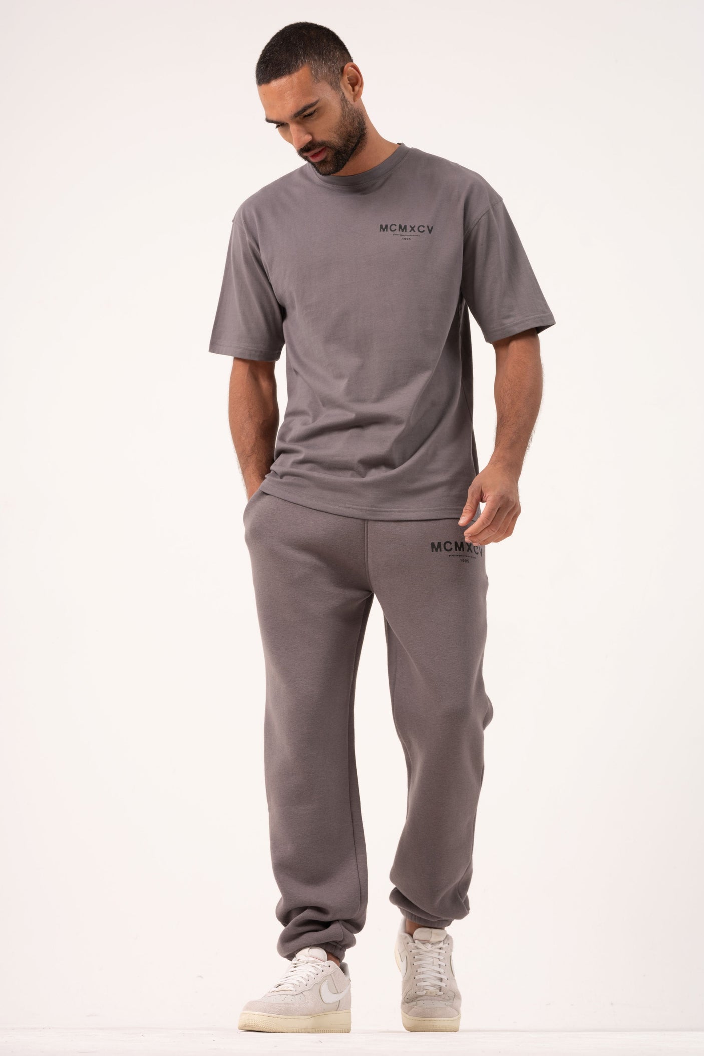 GAMBIT T-SHIRT - CHARCOAL