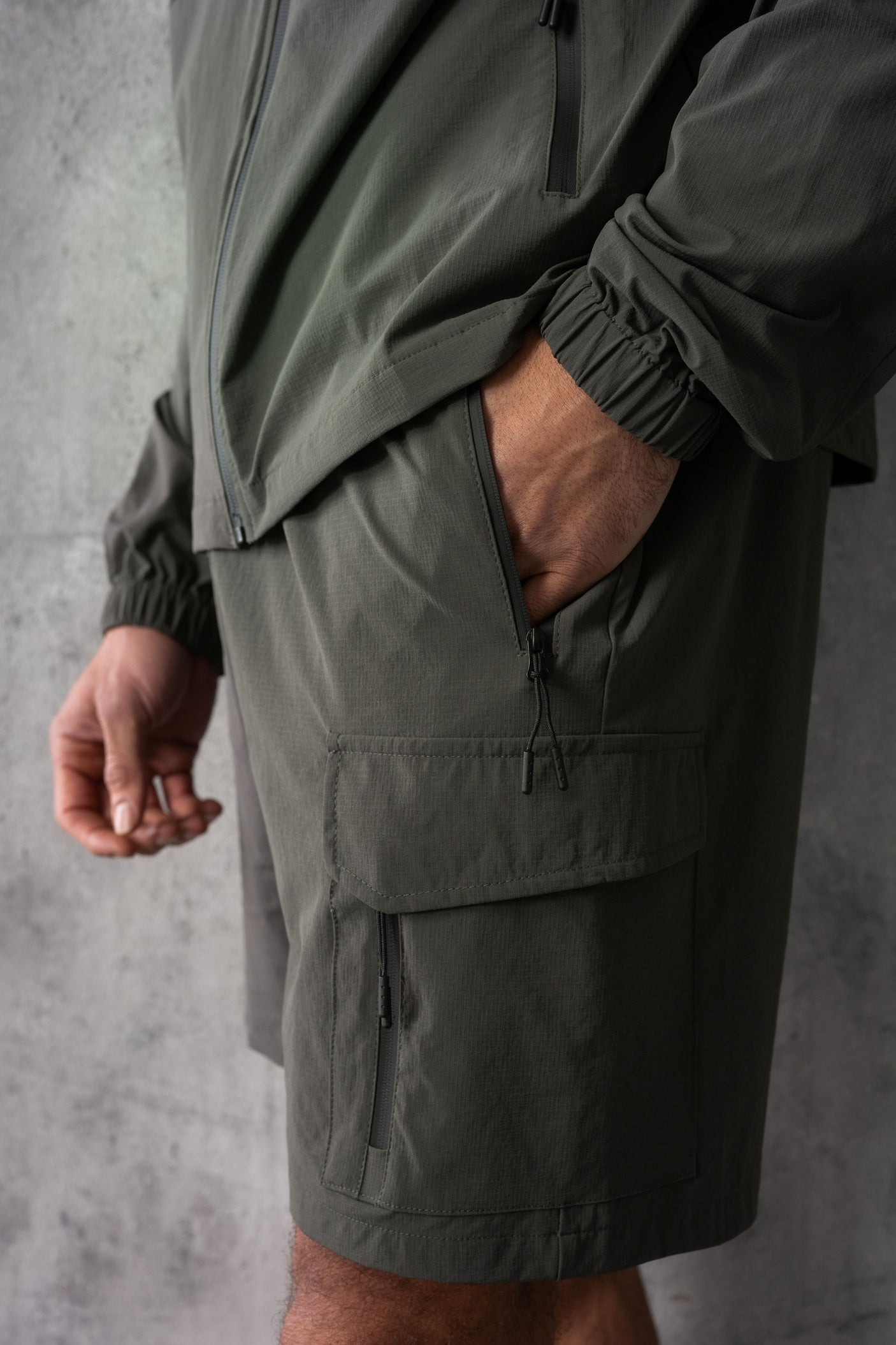 JETSTAR SHORT - DK KHAKI