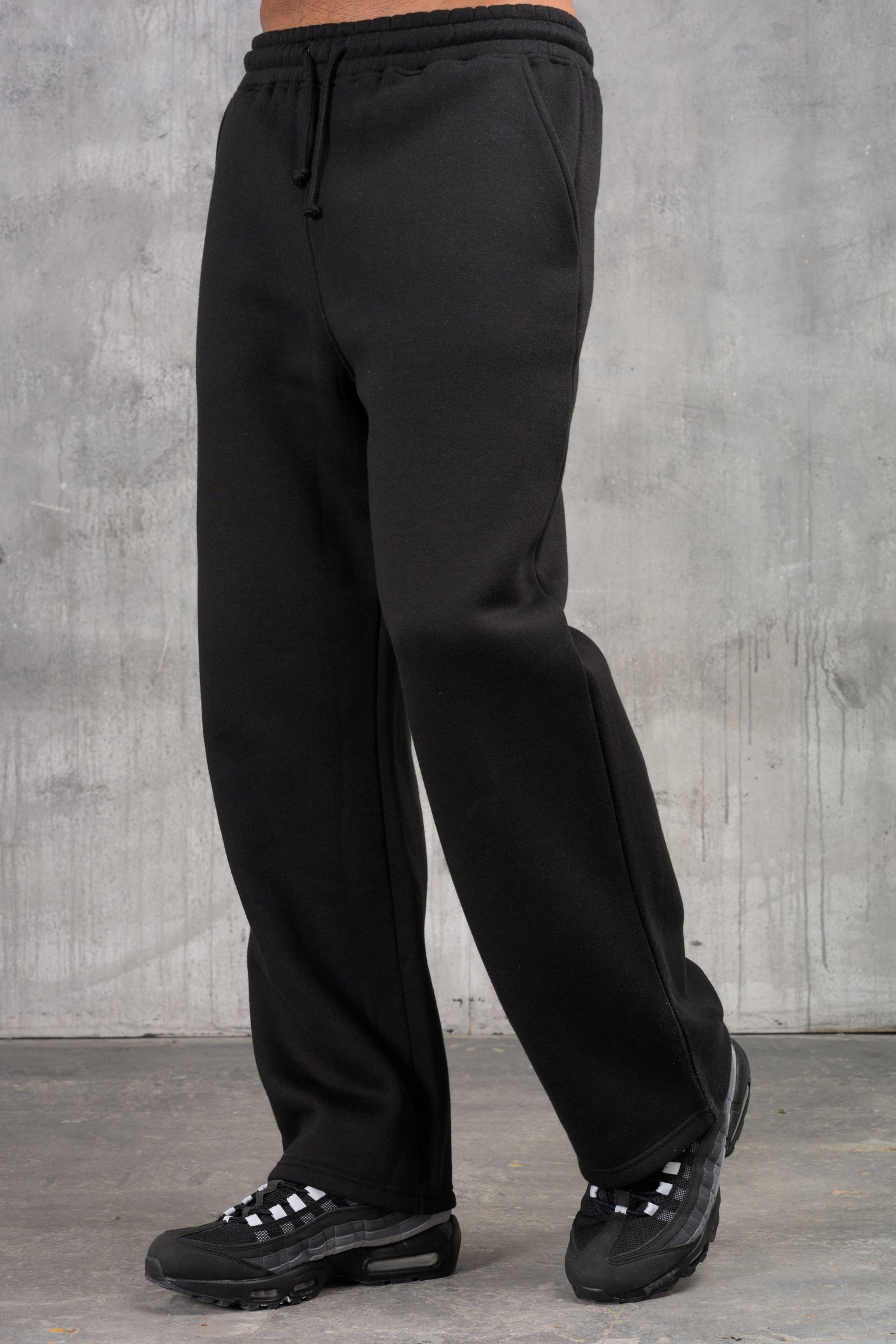 MATEUS 1/4 ZIP TRACKSUIT - BLACK