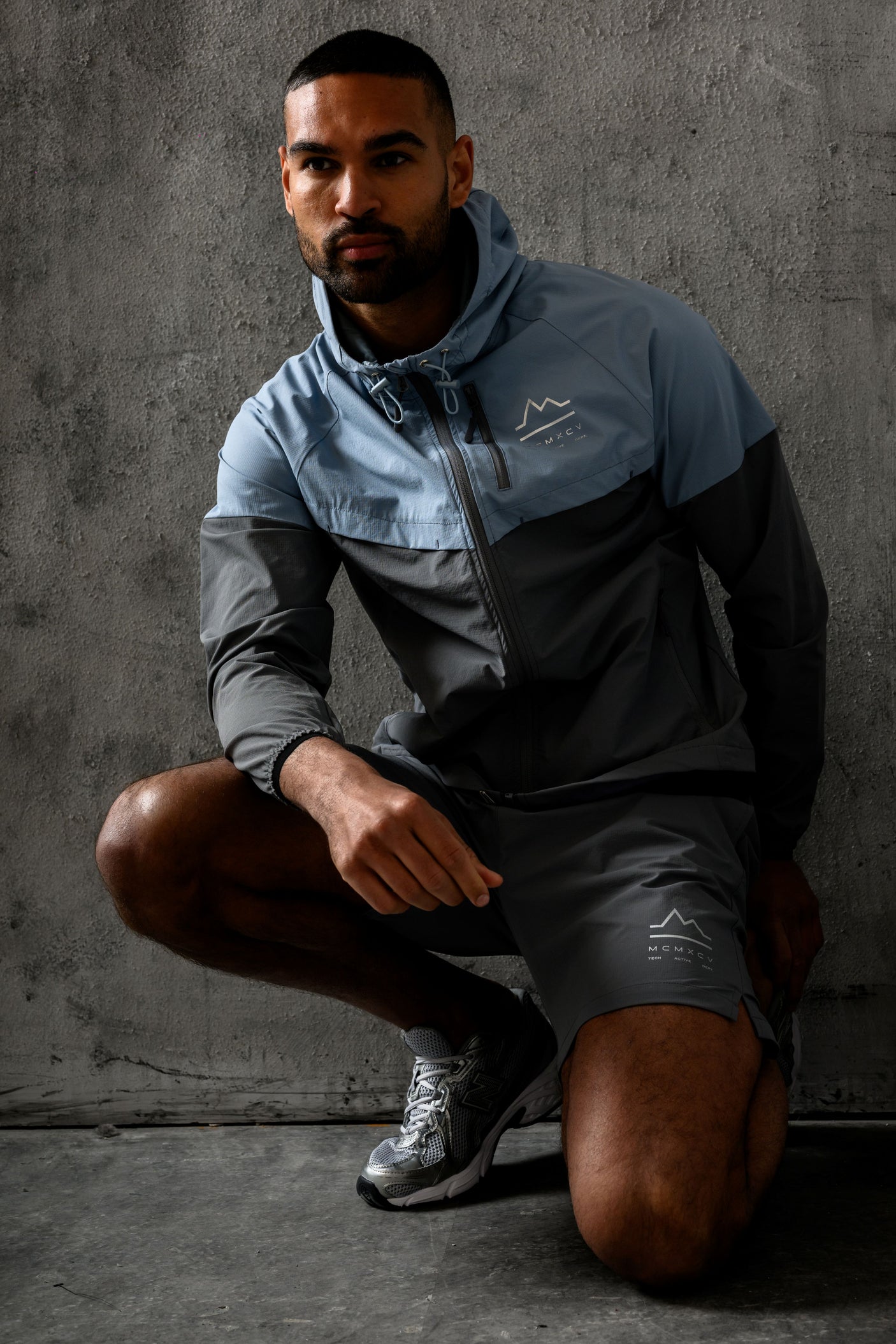 RAPELL WINDBREAKER JACKET - SKY/GREY