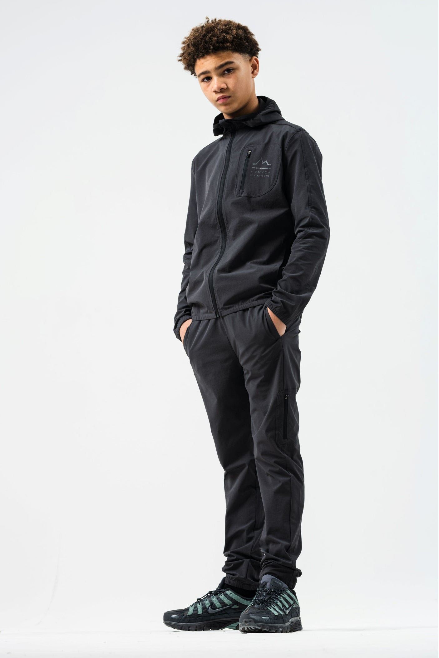 STEALTH JUNIOR TECH TRACKSUIT- CHARCOAL