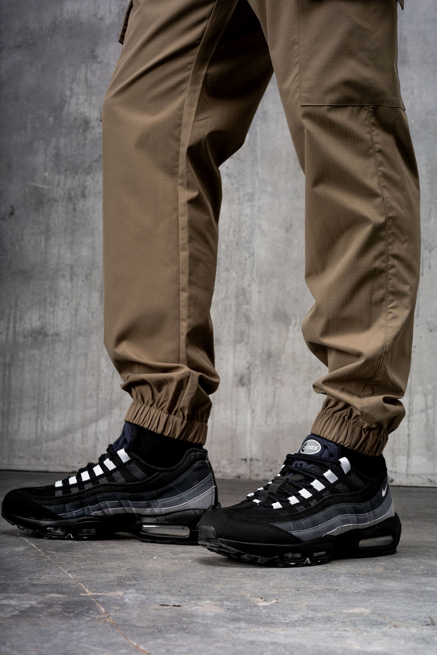 UNIT TRACKSUIT - TAUPE