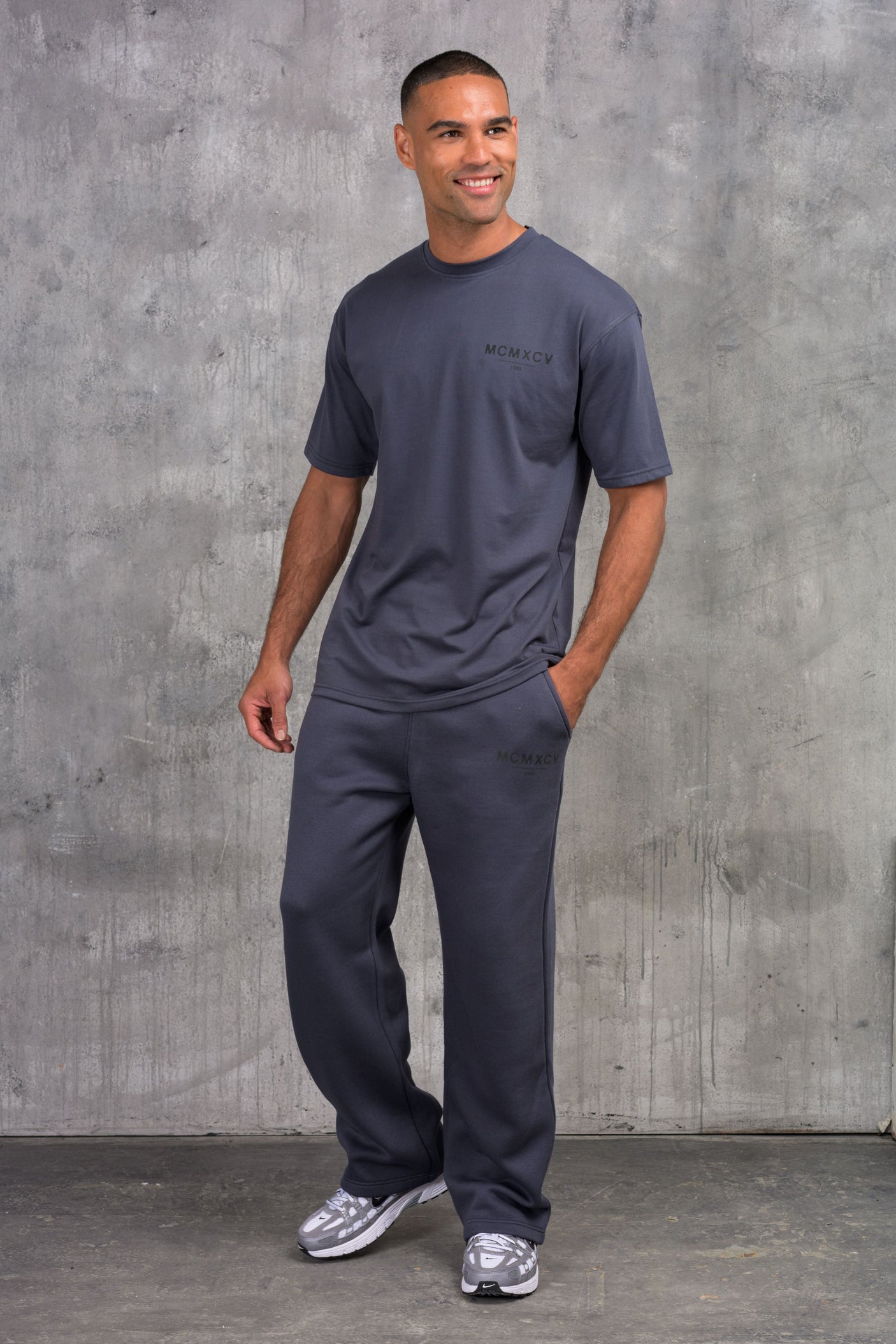 ZEUS TEE & OPEN JOGGER SET - OMBRE
