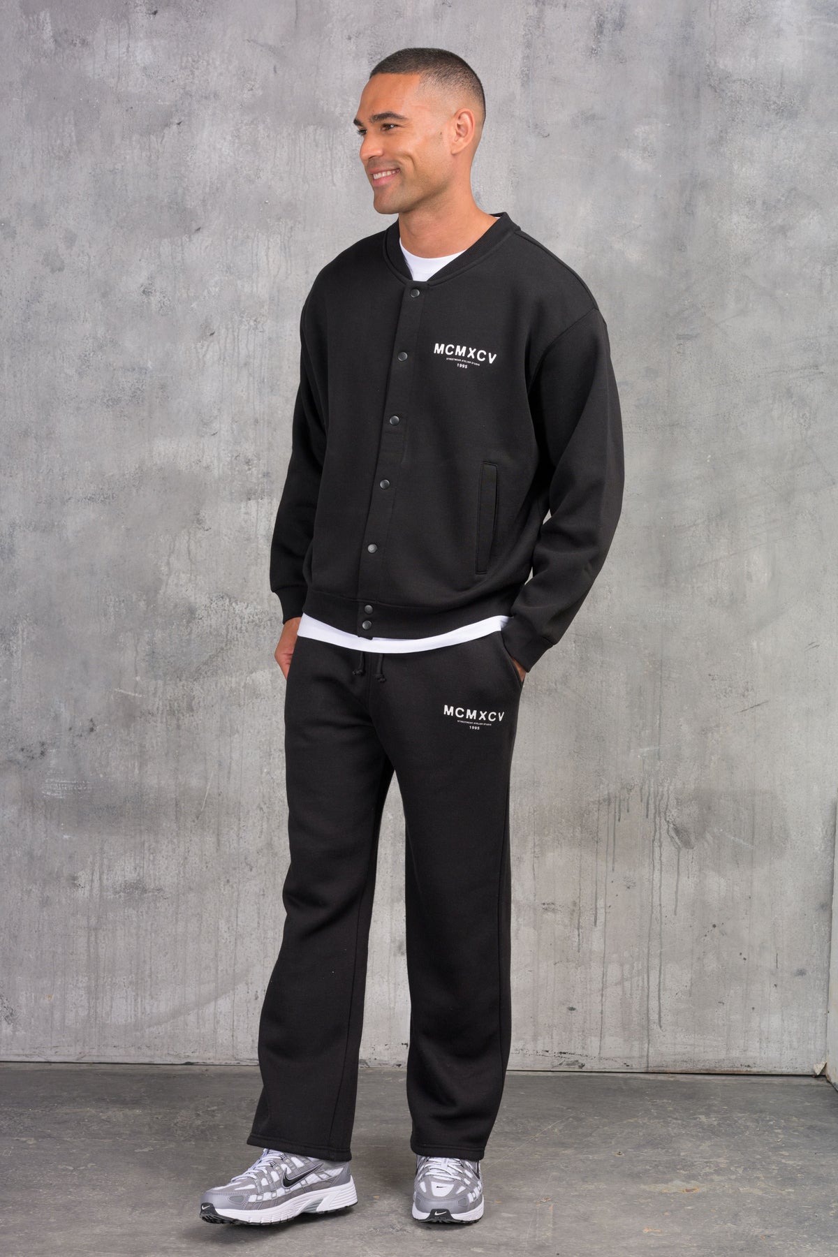 ZEUS VARSITY JACKET & OPEN JOGGER - BLACK