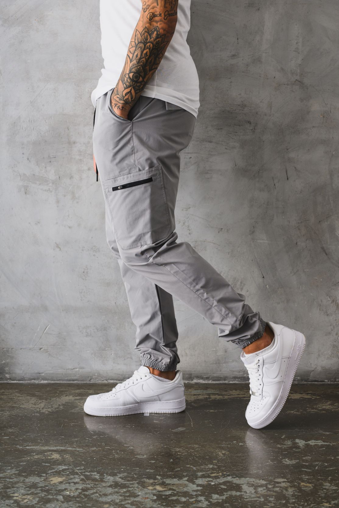 CORP CARGO PANTS - MID GREY