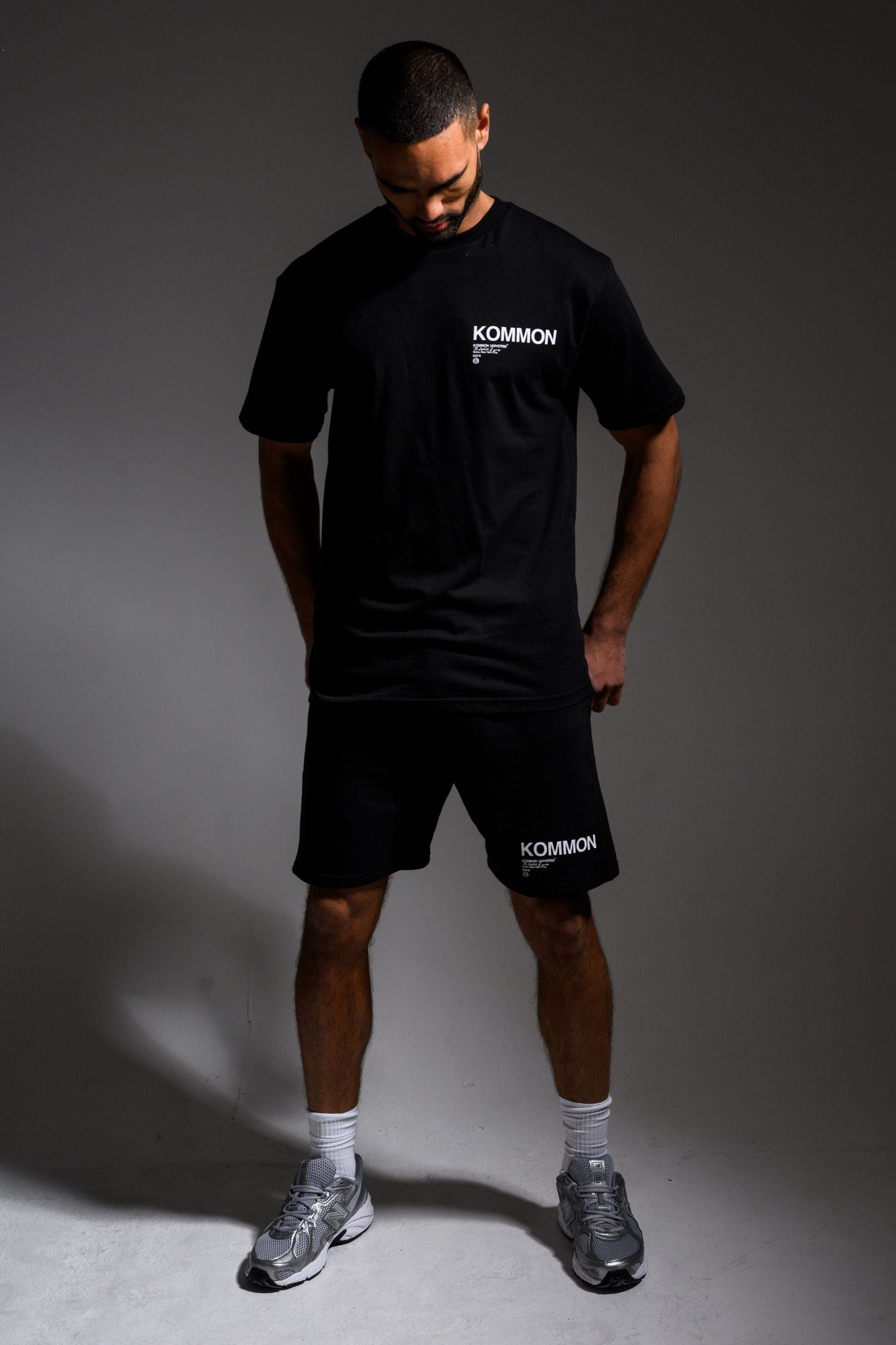 KEL T-SHIRT - BLACK