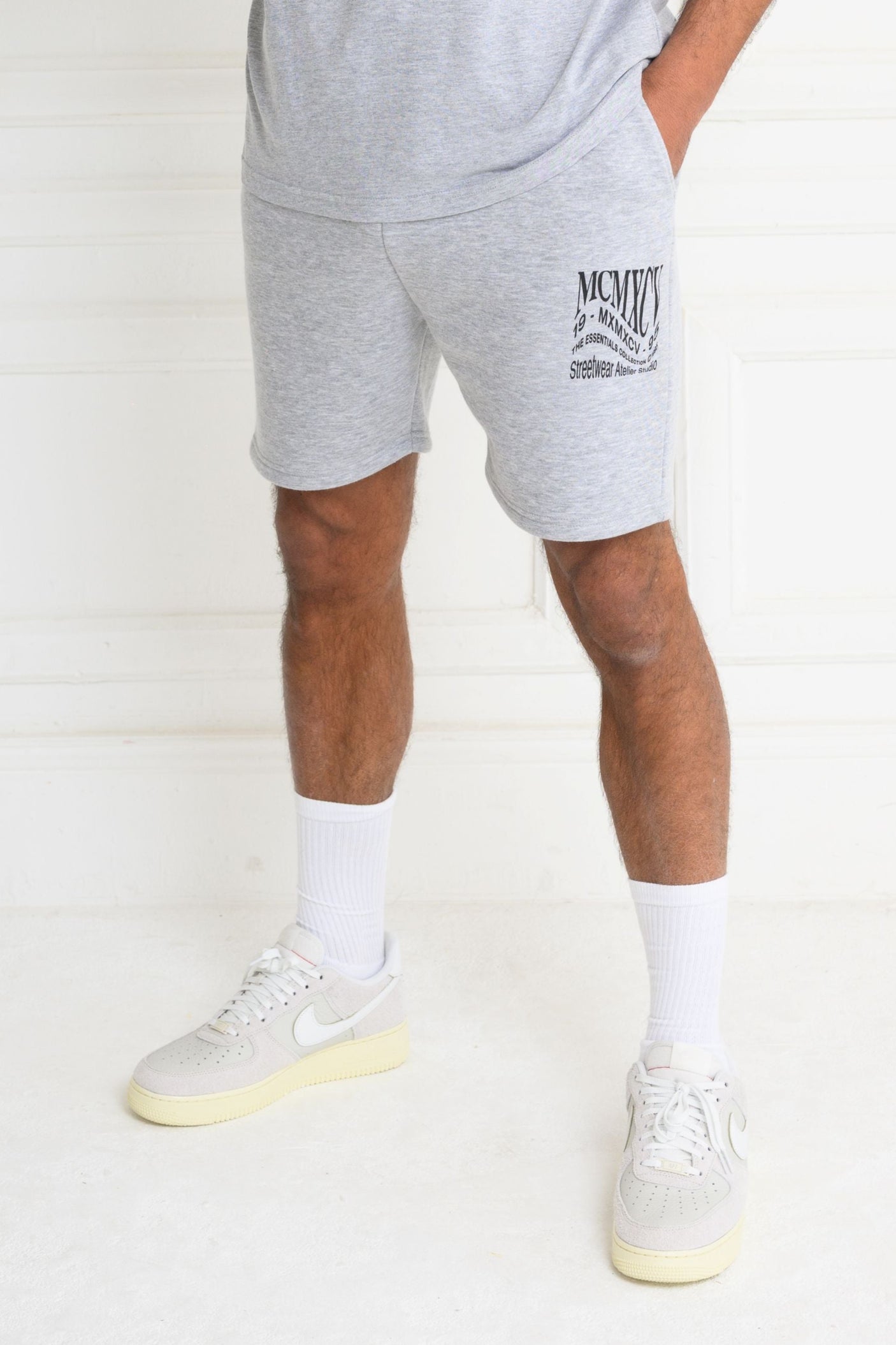 APEX SHORT - GREY MARL