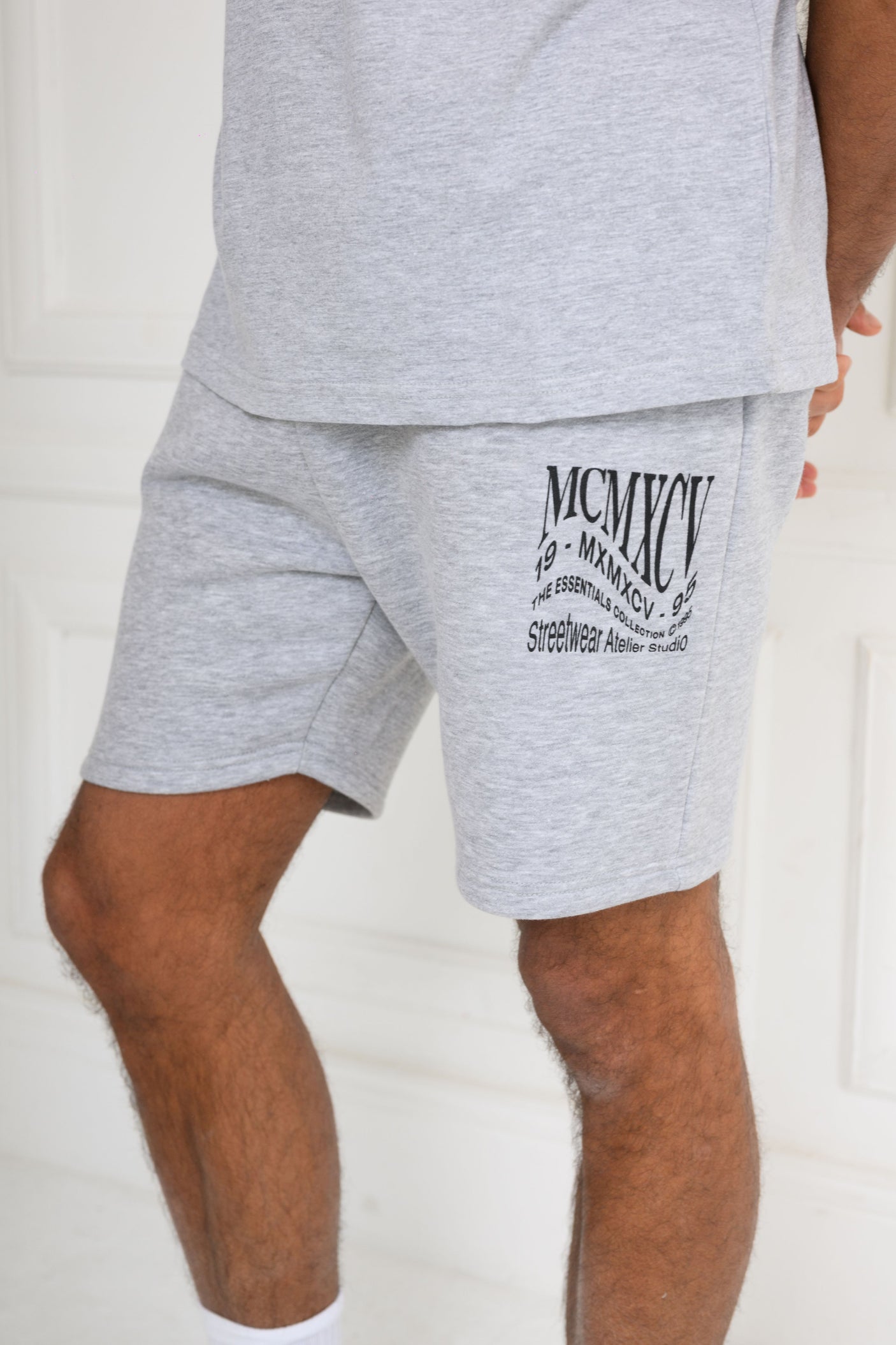 APEX SHORT - GREY MARL