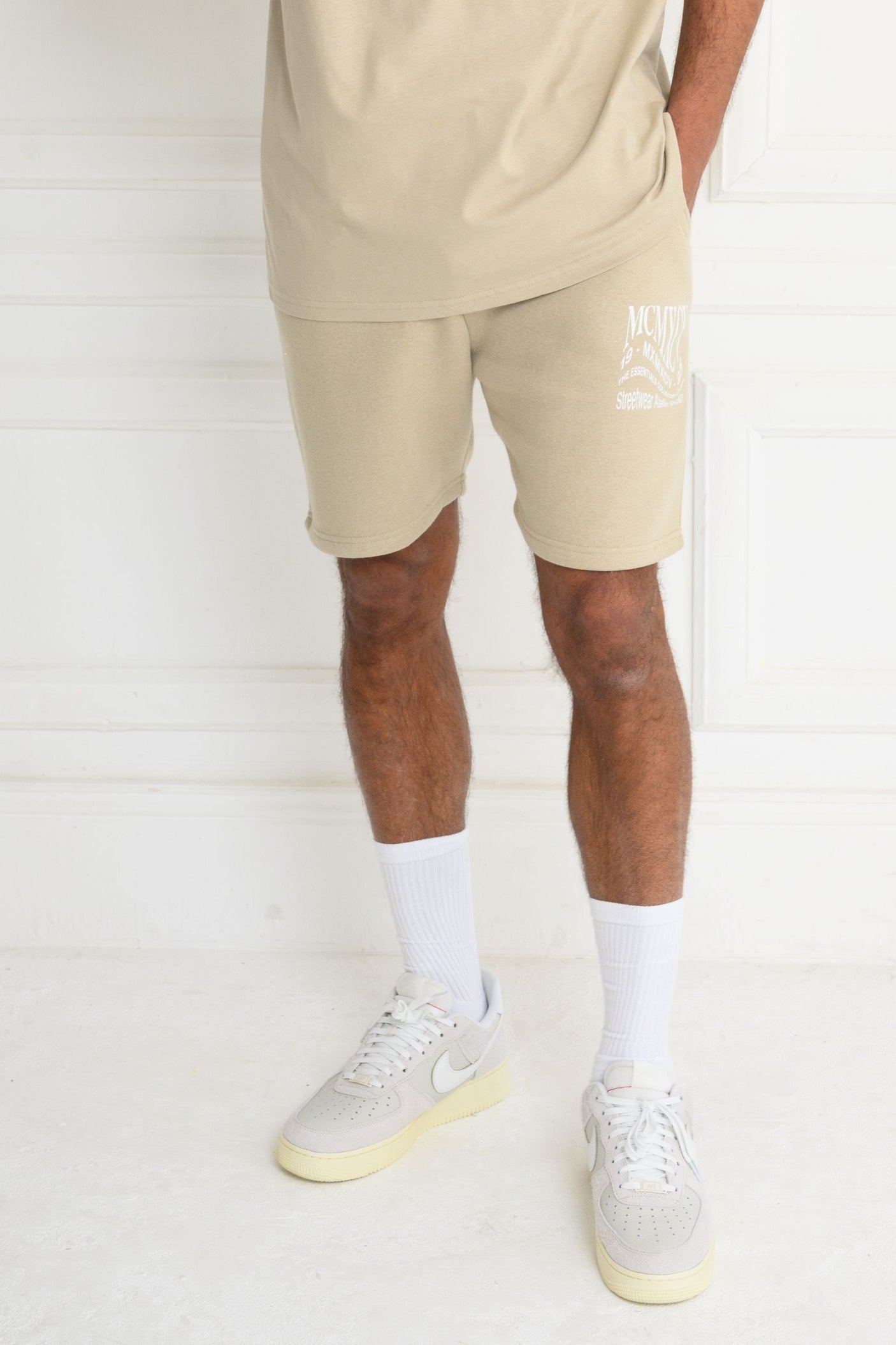 APEX SHORT - OAT