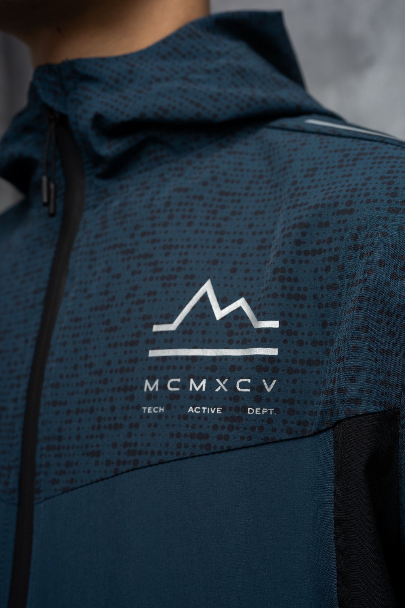 VICTORY JUNIOR TECH JACKET & SHORT - DK PETROL