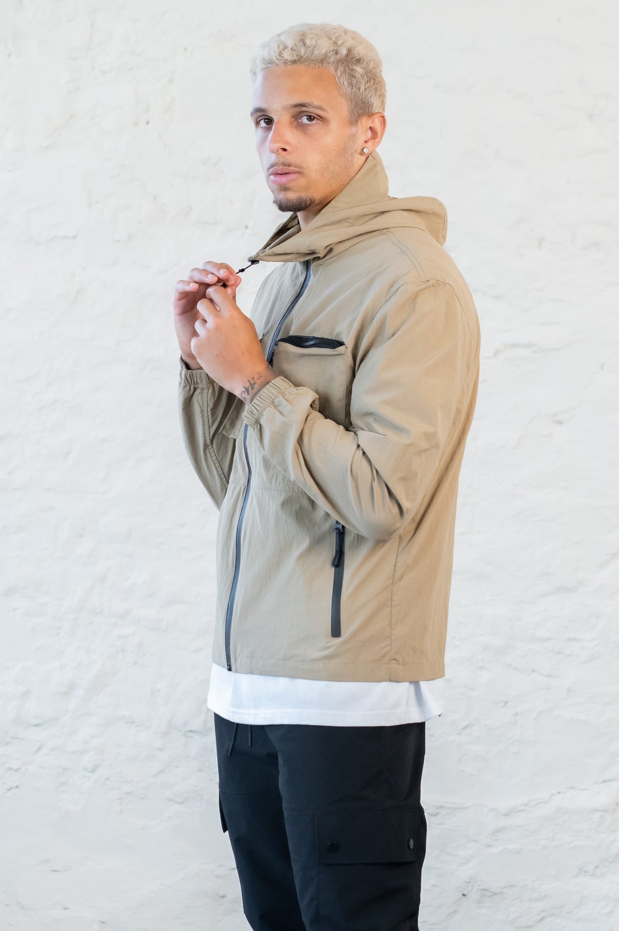 LEO TECH JACKET - STONE