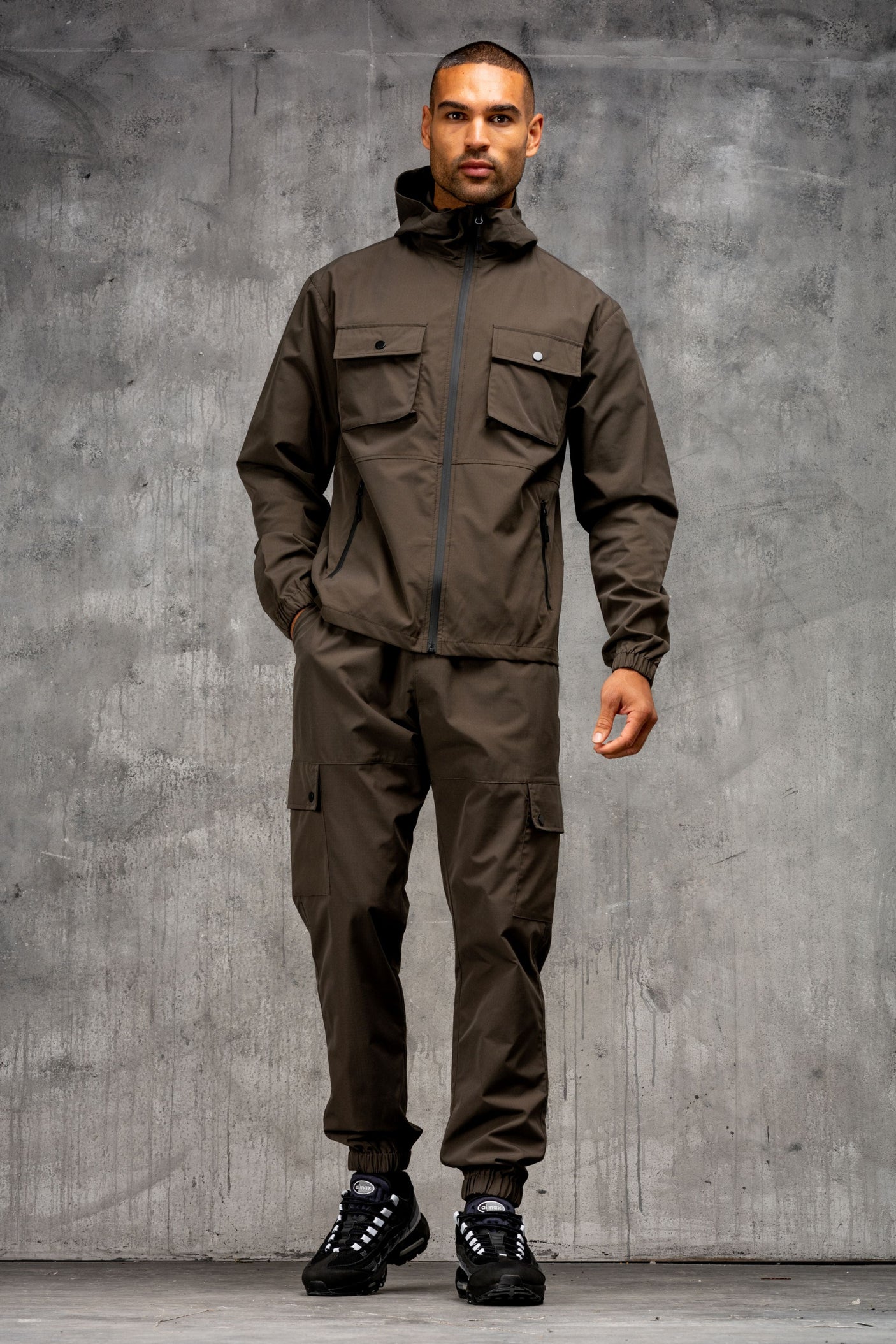 UNIT TECH TRACKSUIT - URBAN GREY