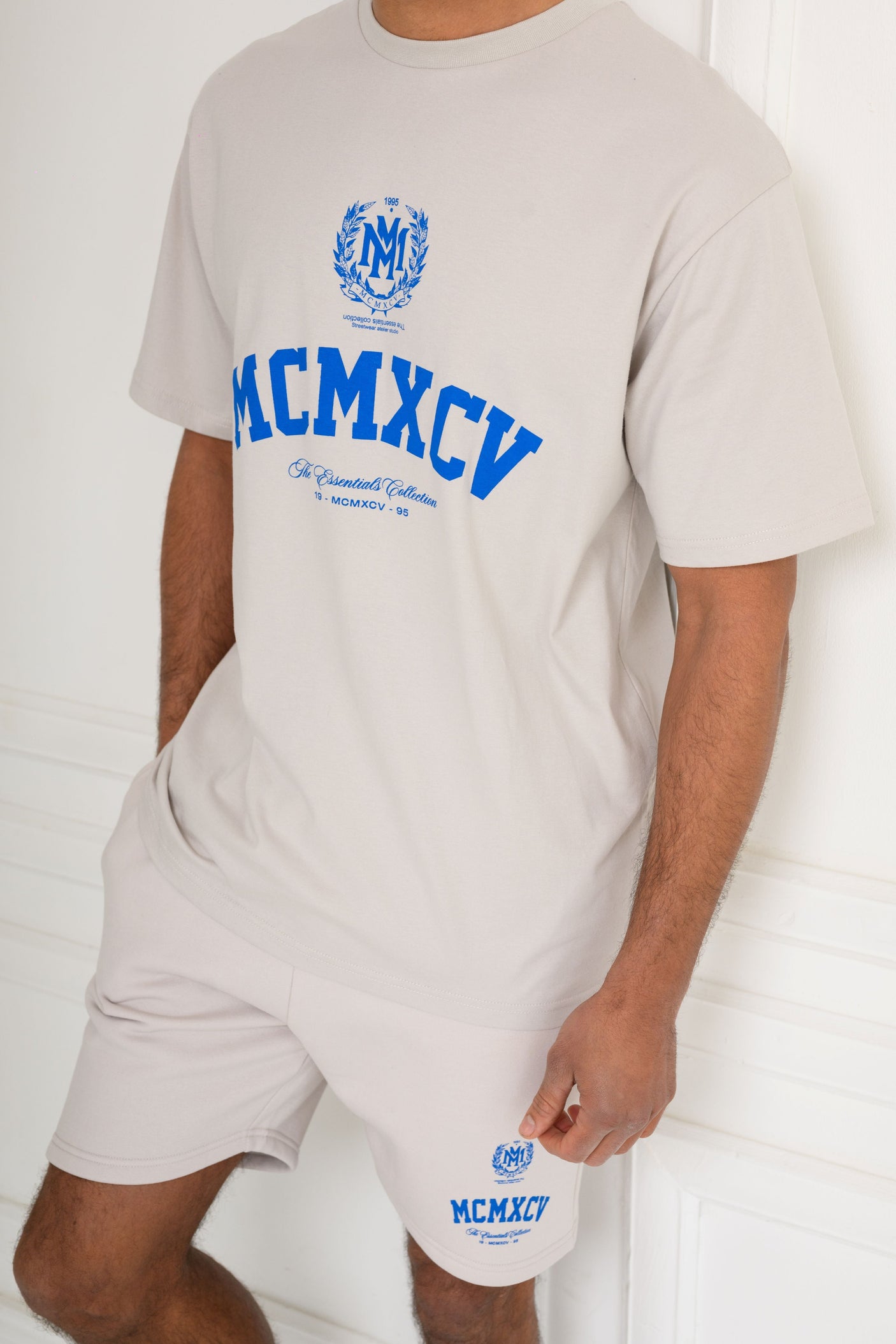 VERTEX SHORT - OFF WHITE