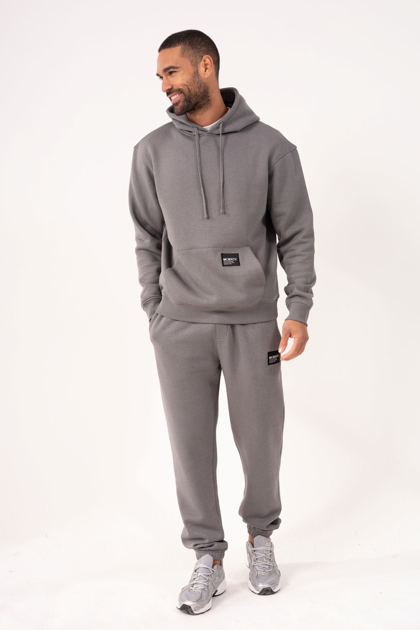 APOLLO TRACKSUIT - CHARCOAL