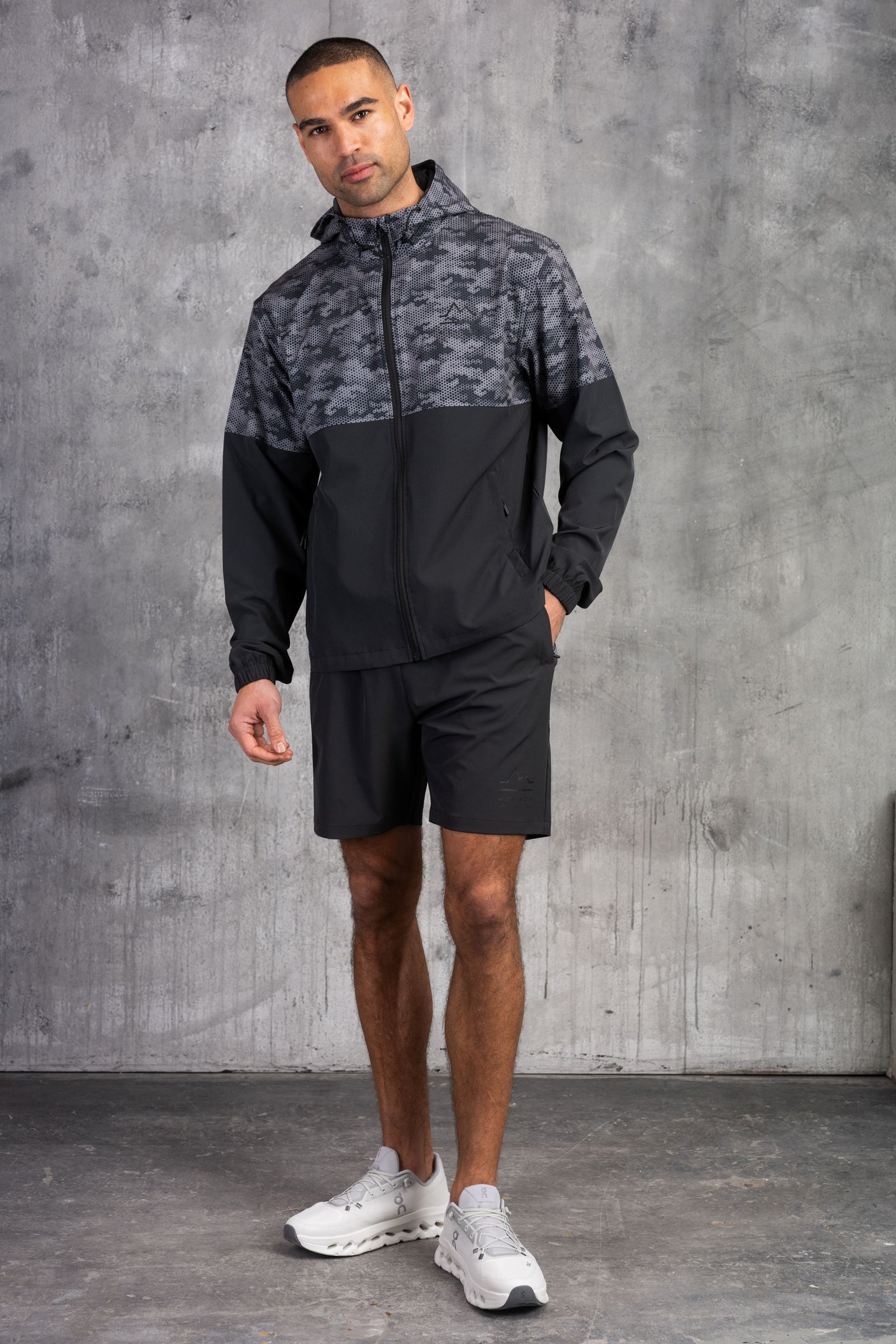 ARMOUR WINDBREAKER JACKET - GREY/BLACK