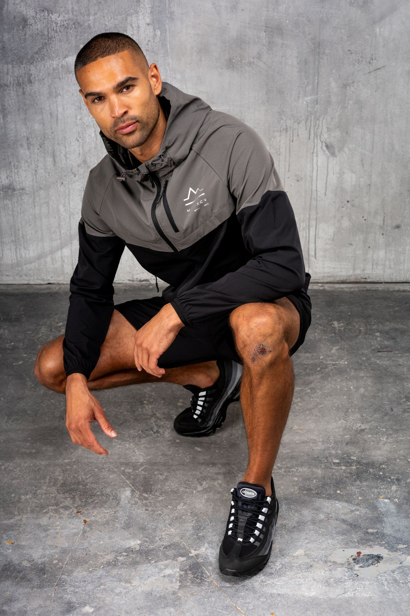 ASCENT WINDBREAKER JACKET & SHORT - BLACK/GREY