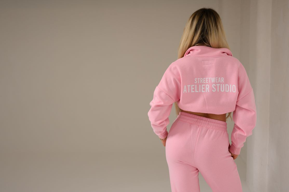 ATELIER 1/4 ZIP CROP - CANDY PINK